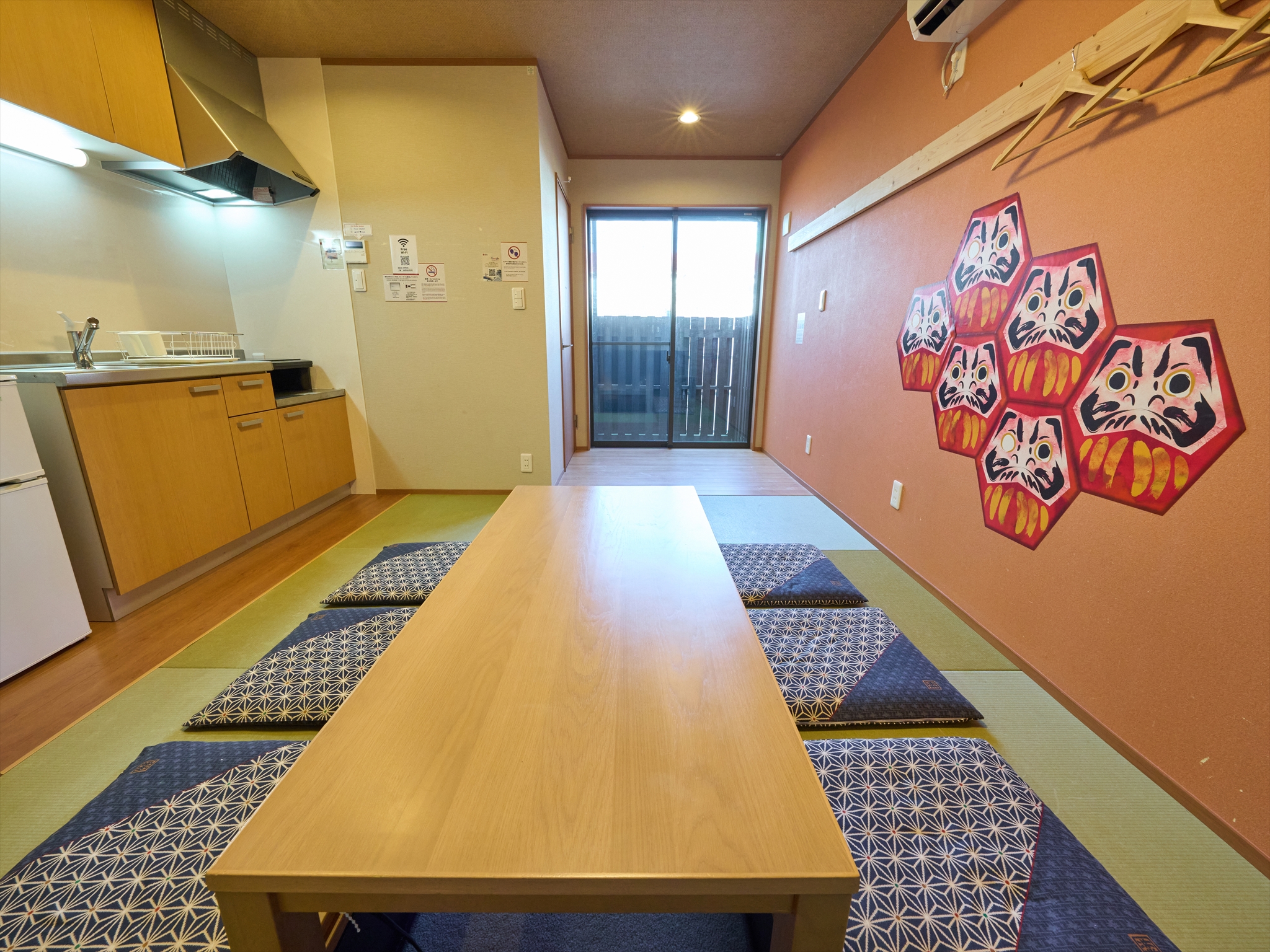 1階：リビングルーム