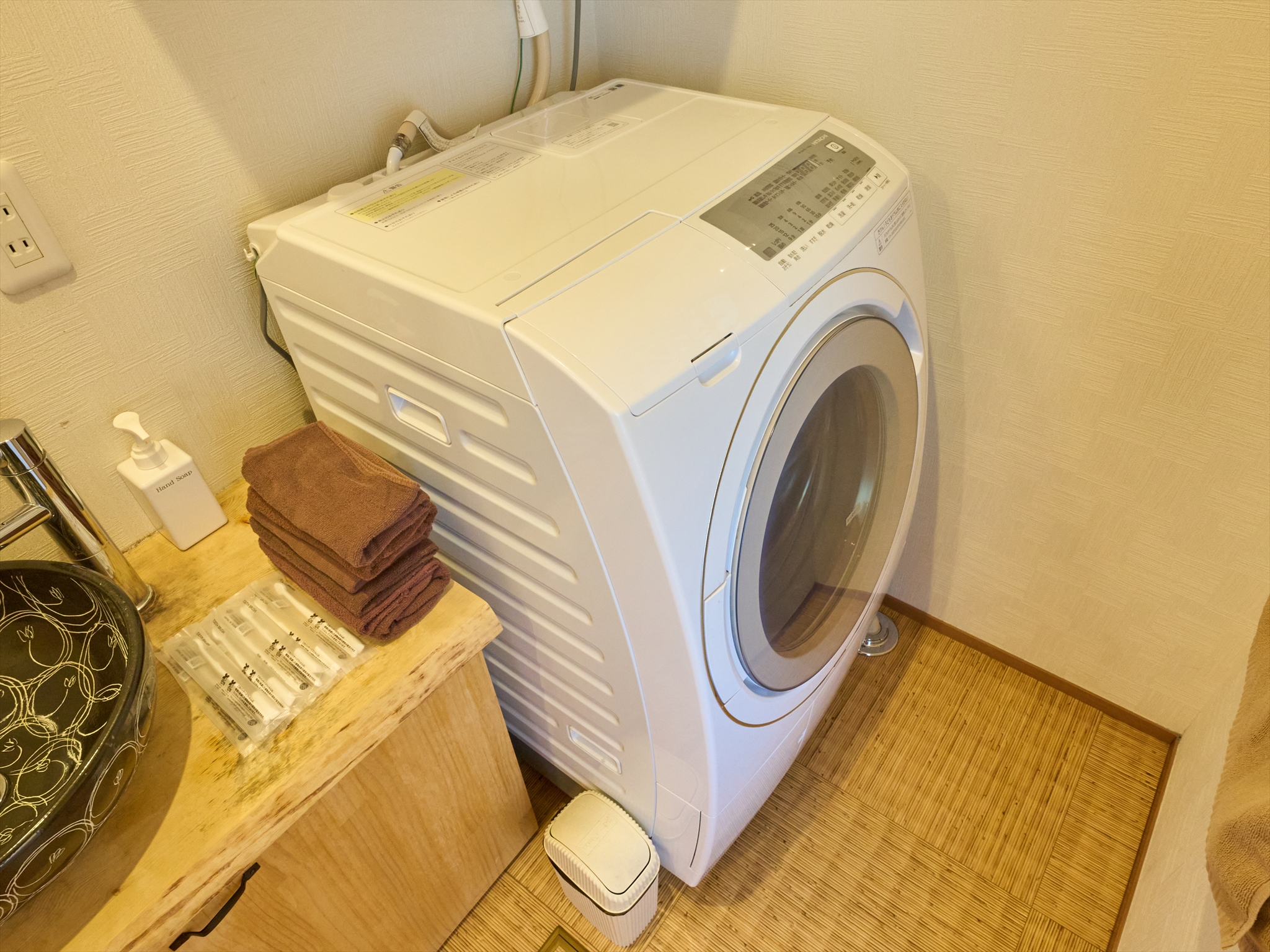 1階：バスルーム