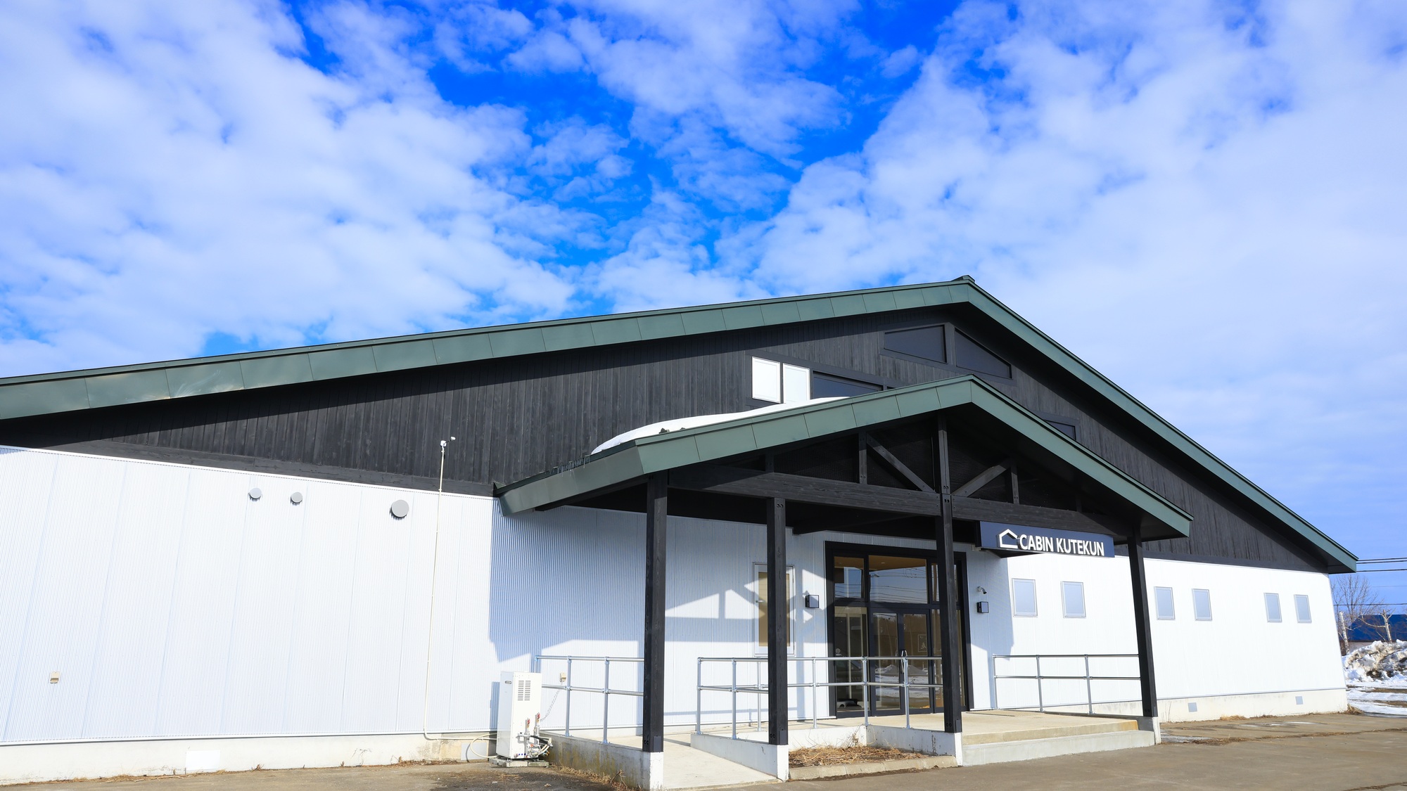 ・【外観】必要な機能だけを備えたミニマルな宿泊スタイルをお楽しみください