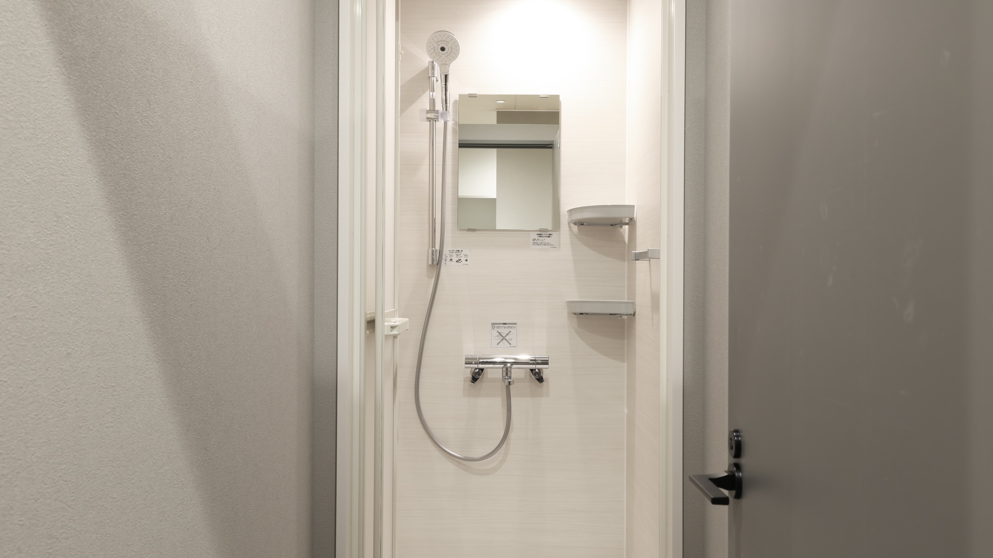 ・【トイレ・シャワールーム】シャンプー、コンディショナー、ボディソープを完備しております