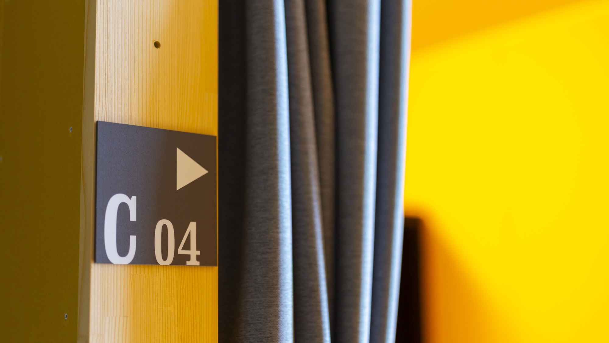 ・【キャビン】Aブースは女性用、B・C・Dブースは男性用キャビンです