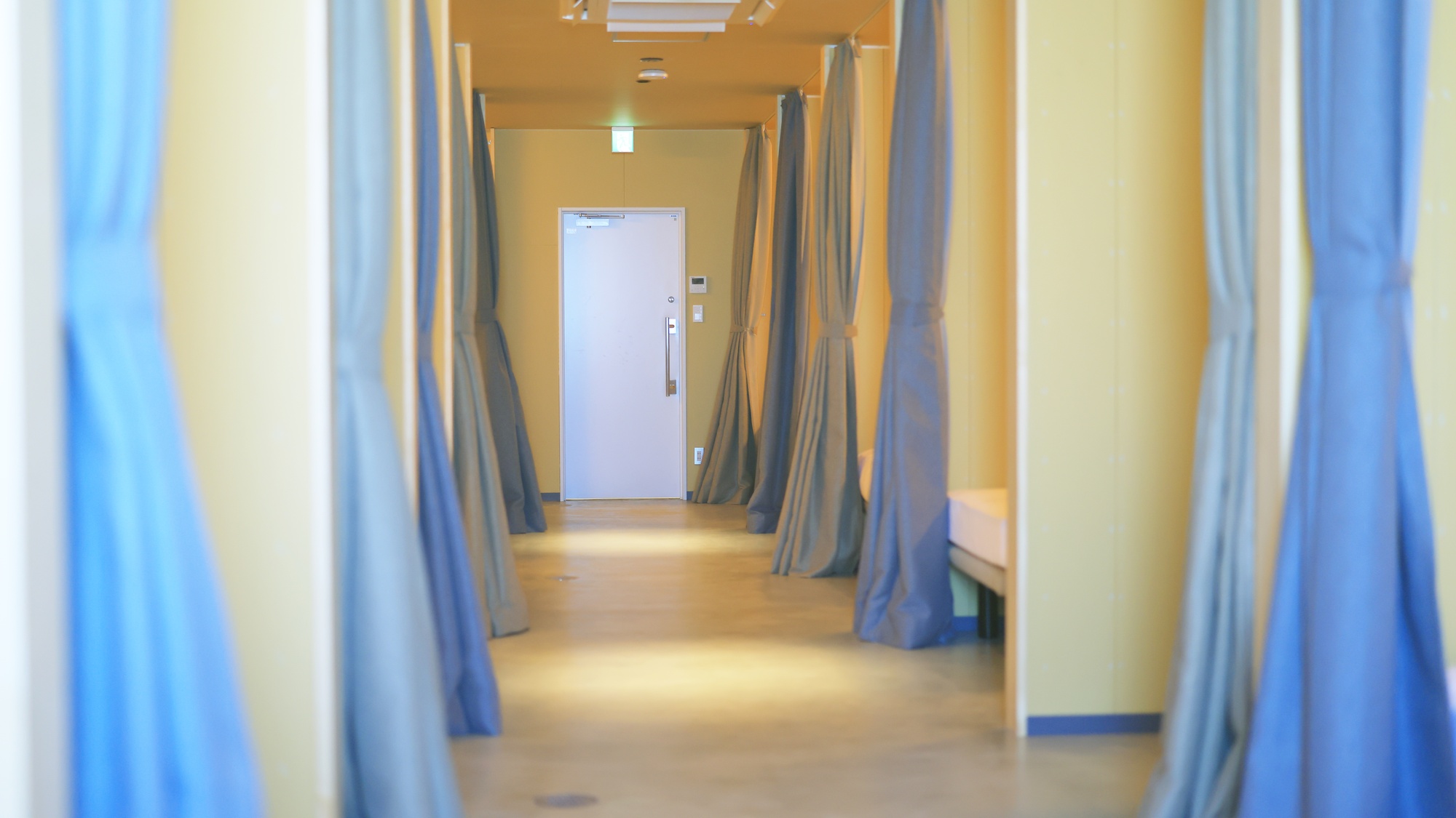 ・【キャビン】ご利用の際は、ほかのお客様へのご配慮をお願いいたします