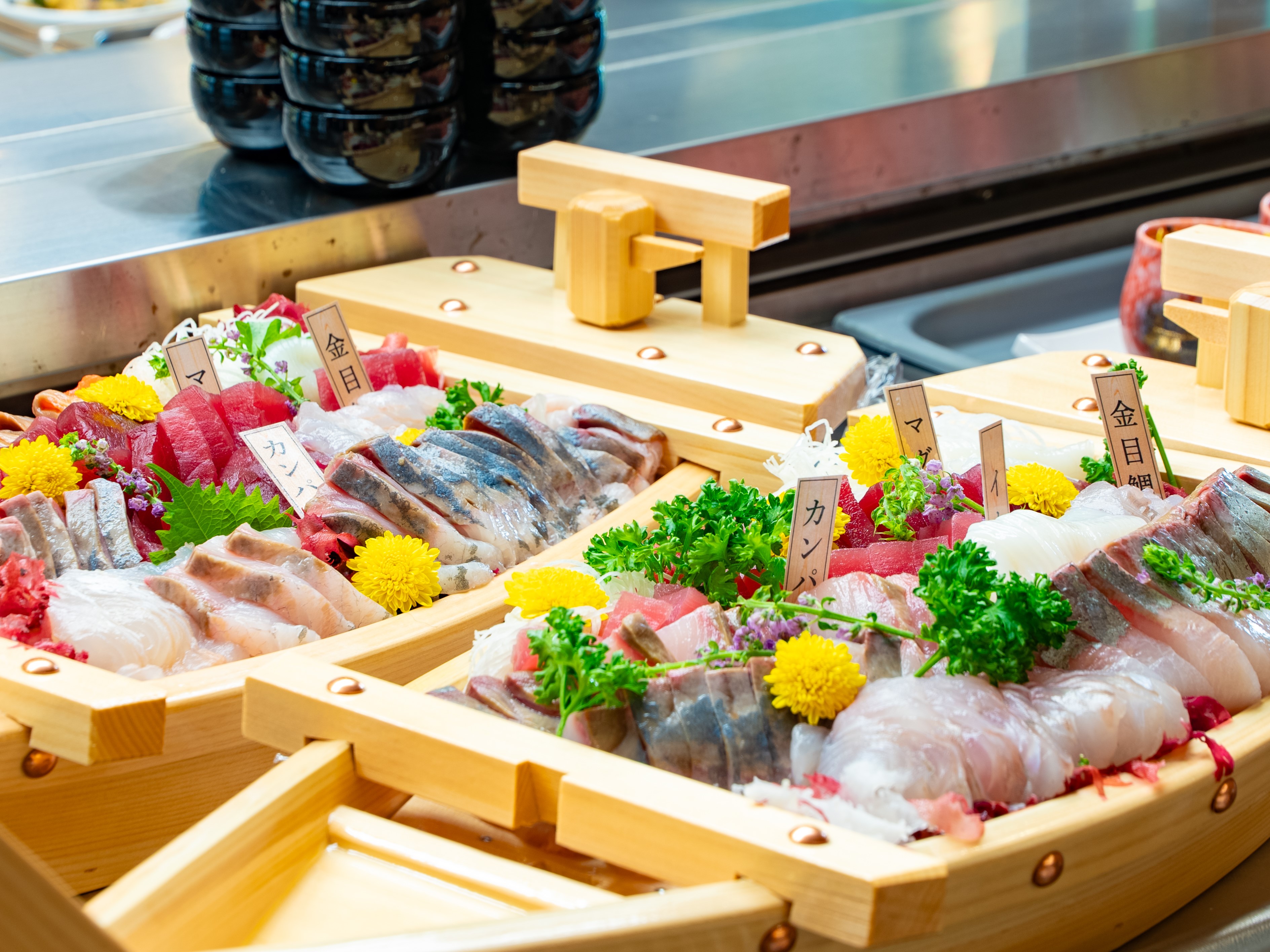 ［夕食ビュッフェ］お食事一例　旬味覚ビュッフェ4月29日スタート！