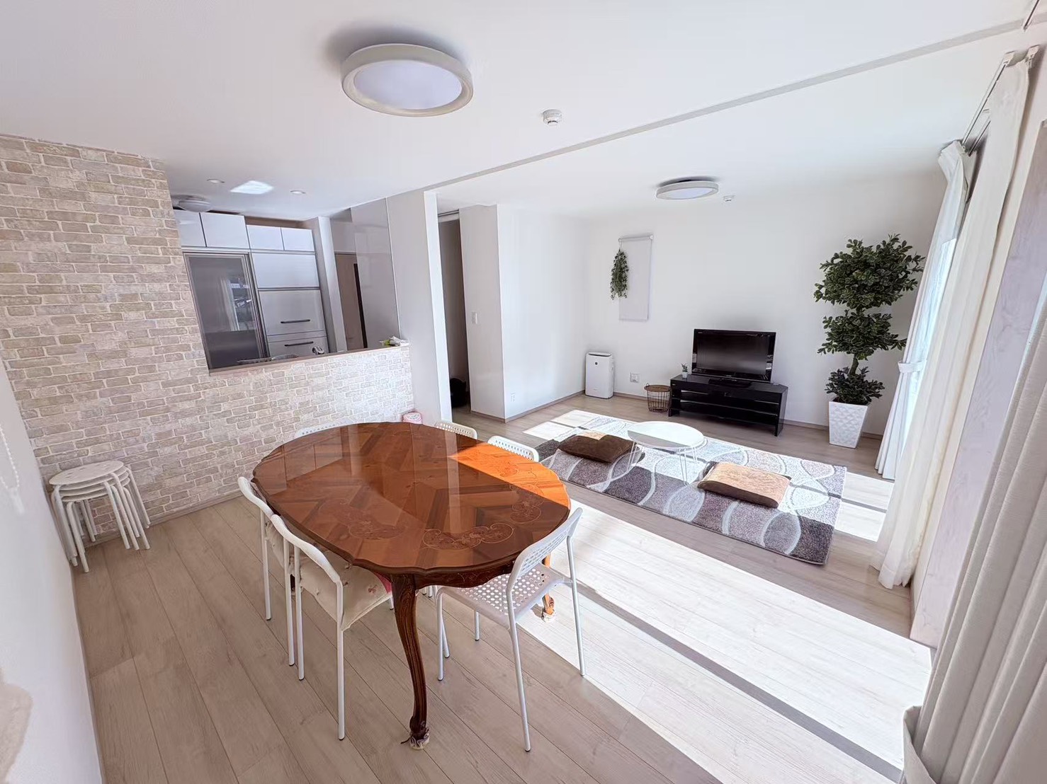 ダイニングルーム