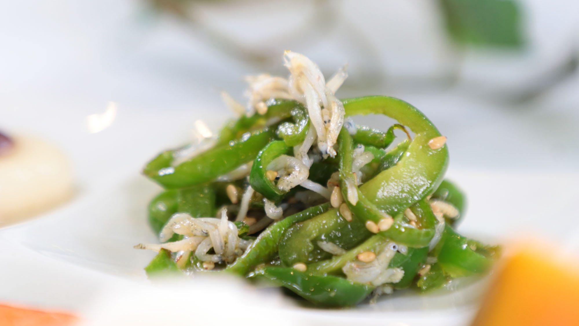 料理_朝食_ピーマンとしらすの胡麻油炒め*