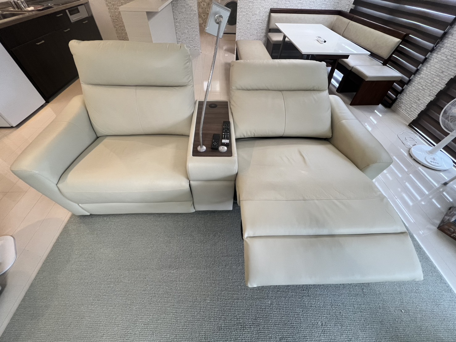 A棟平屋一棟貸切・炭BBQ焚き火IHキッチン完備！大多喜の湖畔ヴィラ隠れ家グループステイ最大6名