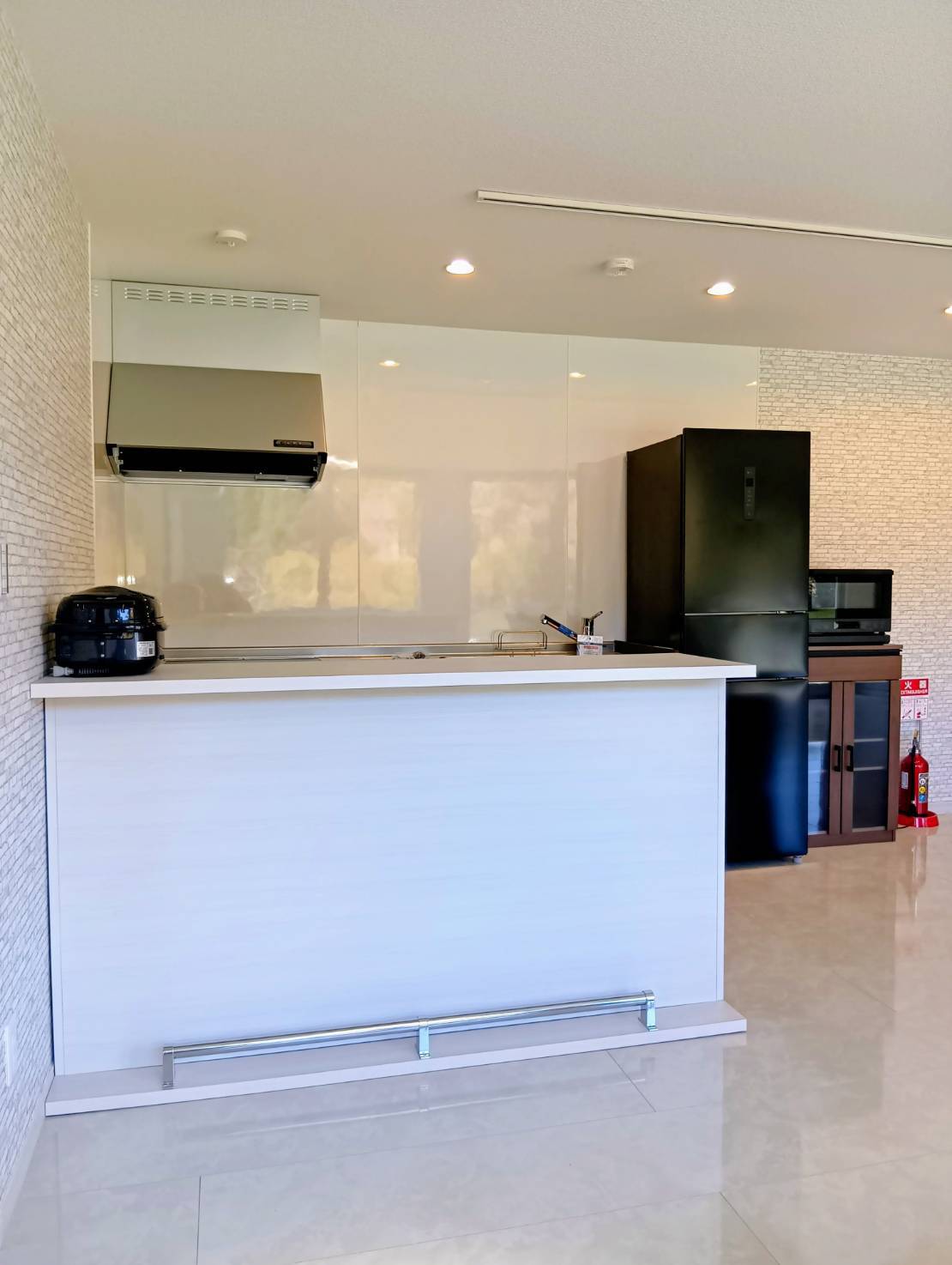 B棟平屋一棟貸切ガスBBQ・焚き火・IHキッチン完備！大多喜の湖畔ヴィラ隠れ家グループステイ最大6名