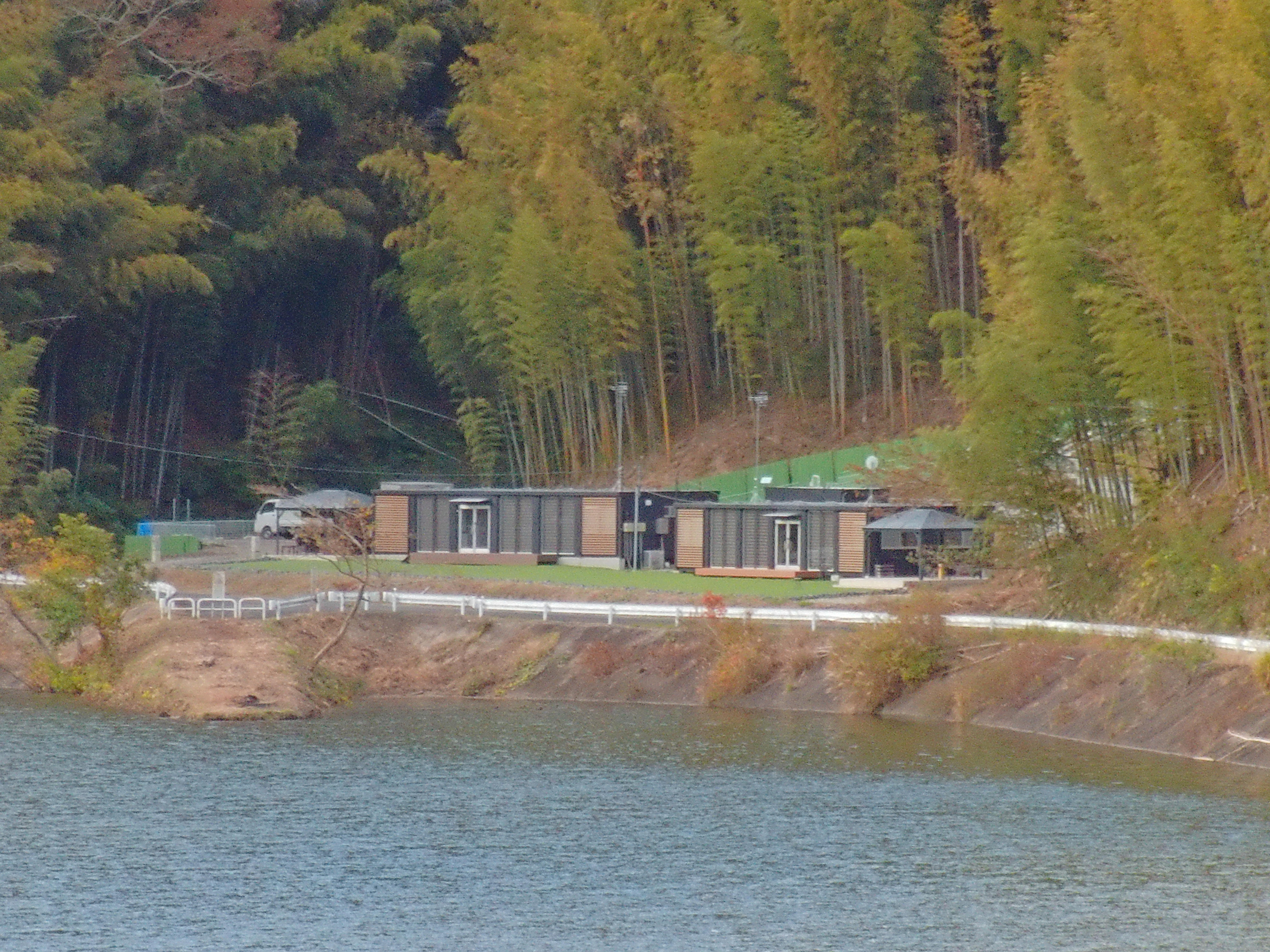 平沢ダム対岸から見た風景