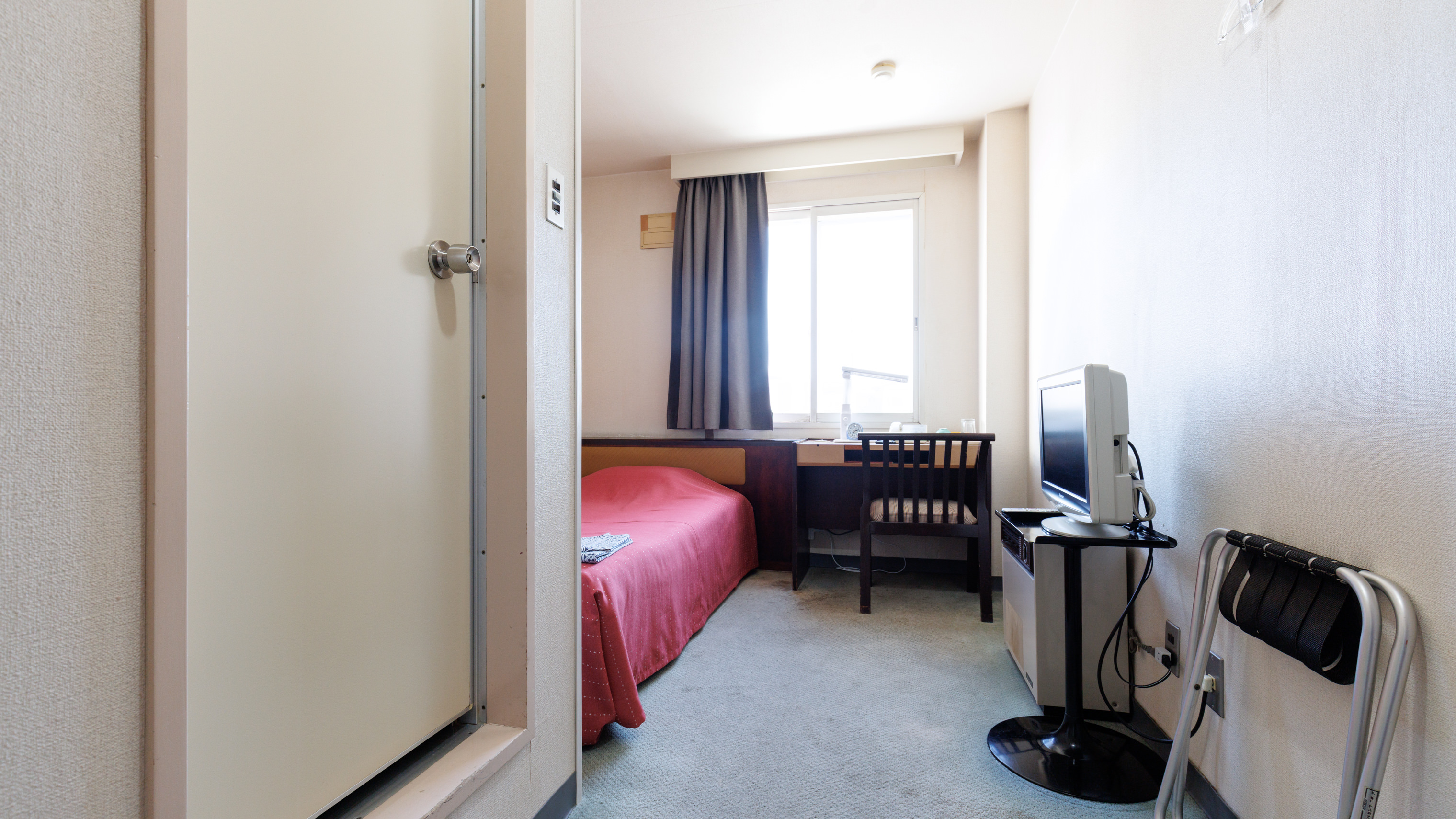 【禁煙】セミダブル