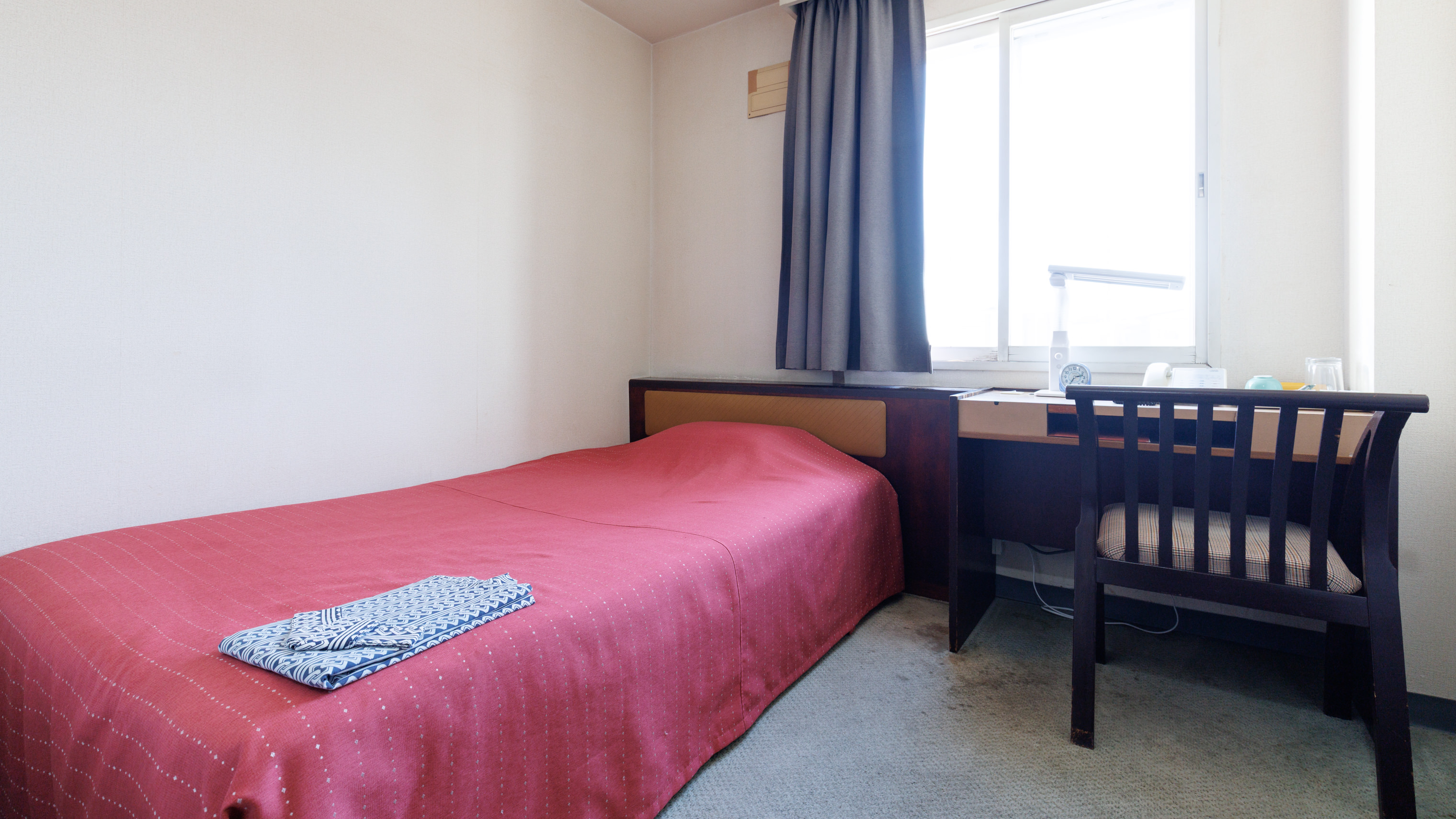 【禁煙】セミダブル