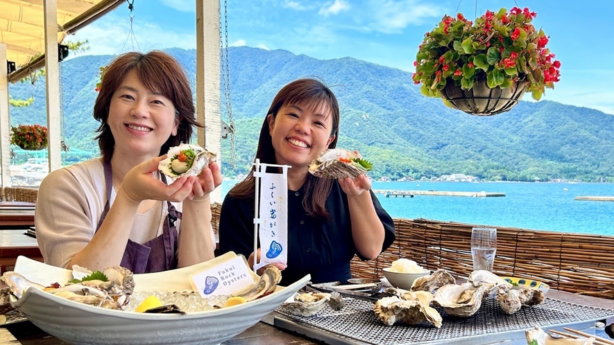 【夏だけのひと粒に出会う】海テラスで味わうふくい岩がき贅の三味セレクション