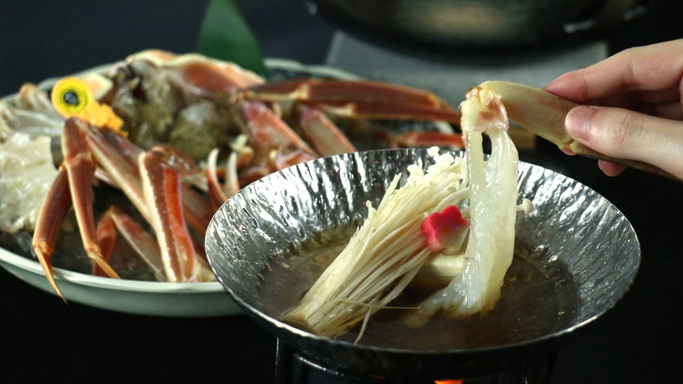 冬の人気№１越前蟹 茹・焼・刺・しゃぶ・甲羅味噌・鍋他 950g以上特特大サイズ蟹1人1杯フルコース