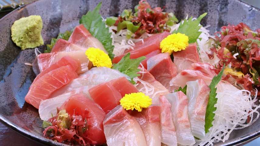 夕暮れテラスで海を見ながらまんぷくＢＢＱプラン♪お刺身＆焼ガニ付！海鮮５種×牛＆豚カルビ＆鶏の炭火焼