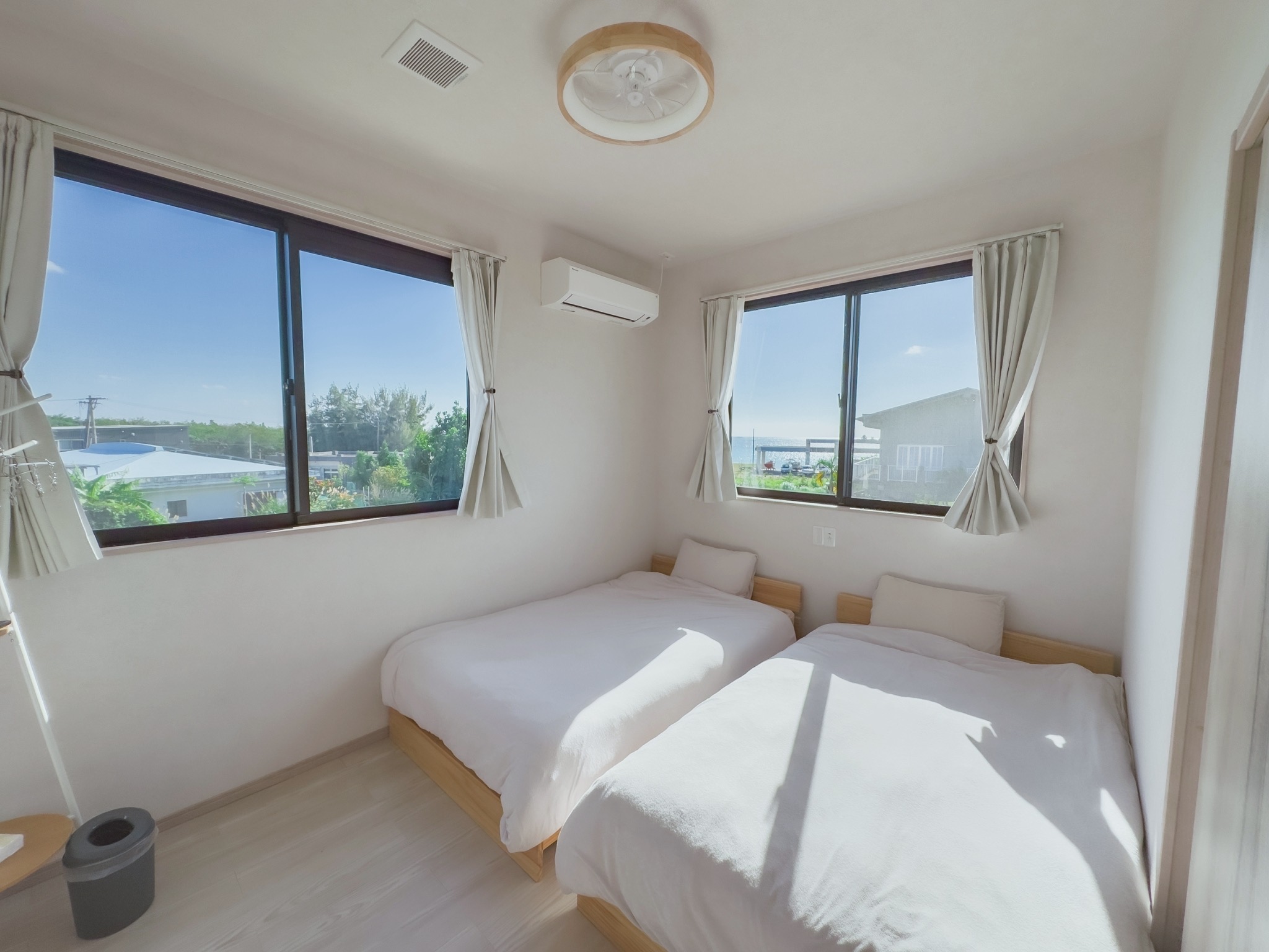 海の見えるツイン２０４