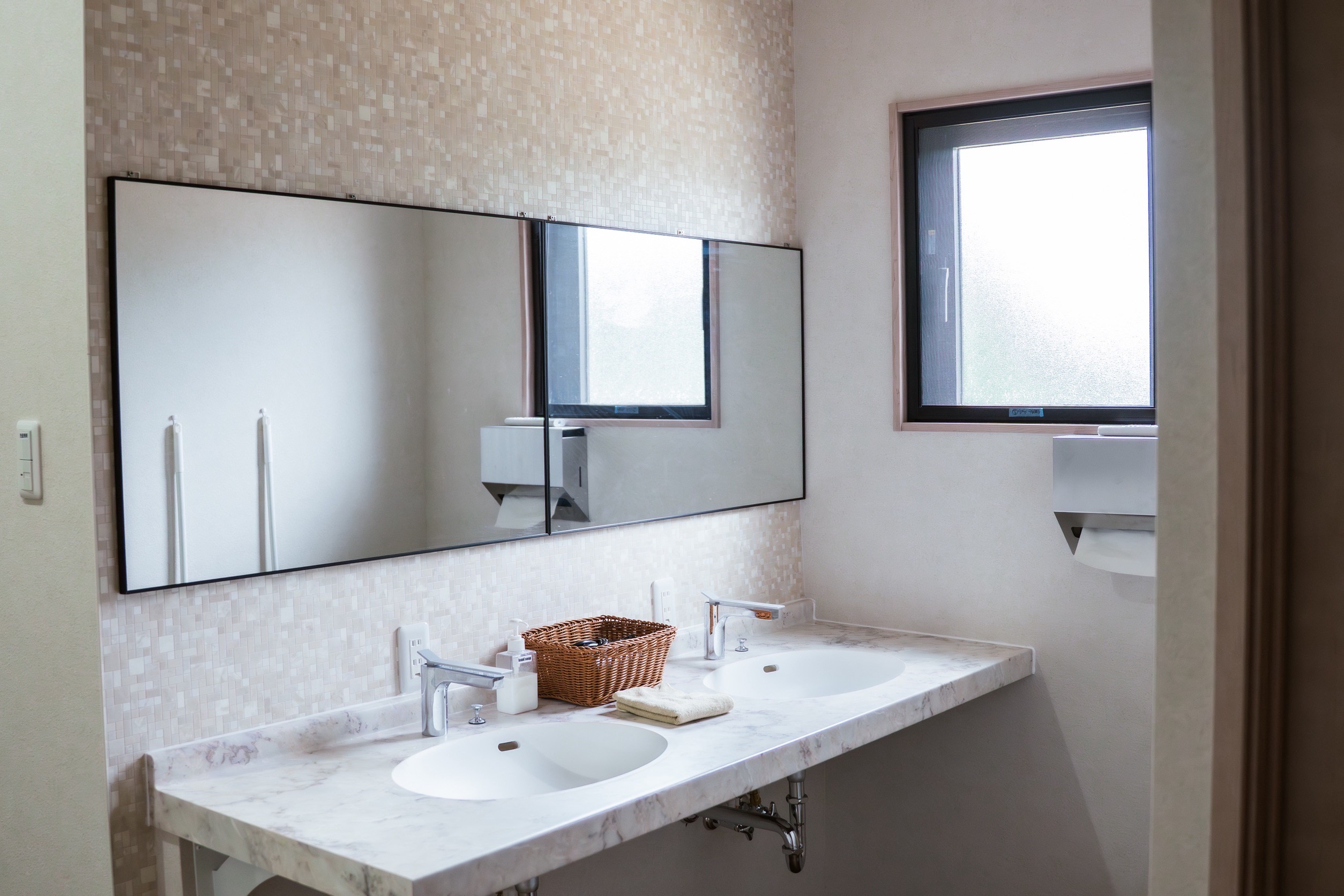 共用１階パウダールーム