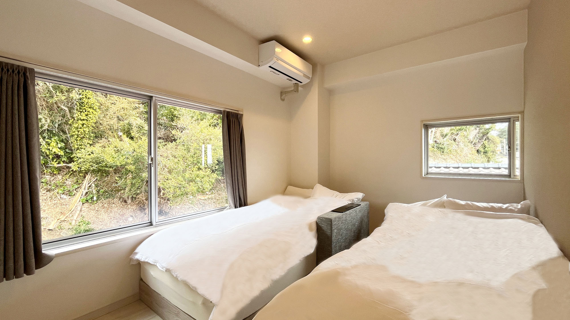 客室◆寝室_ツインベッドルーム