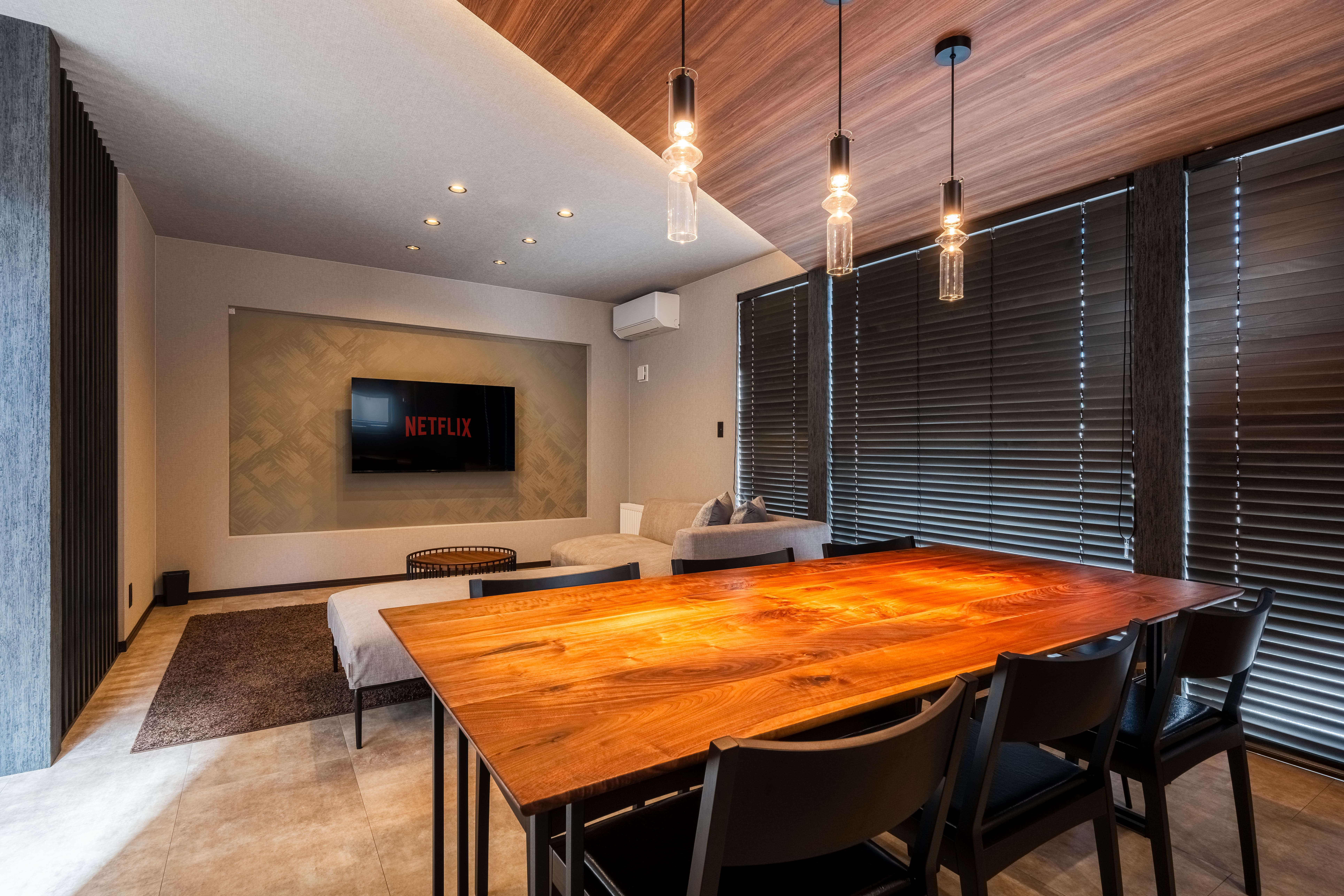 ダイニングルーム