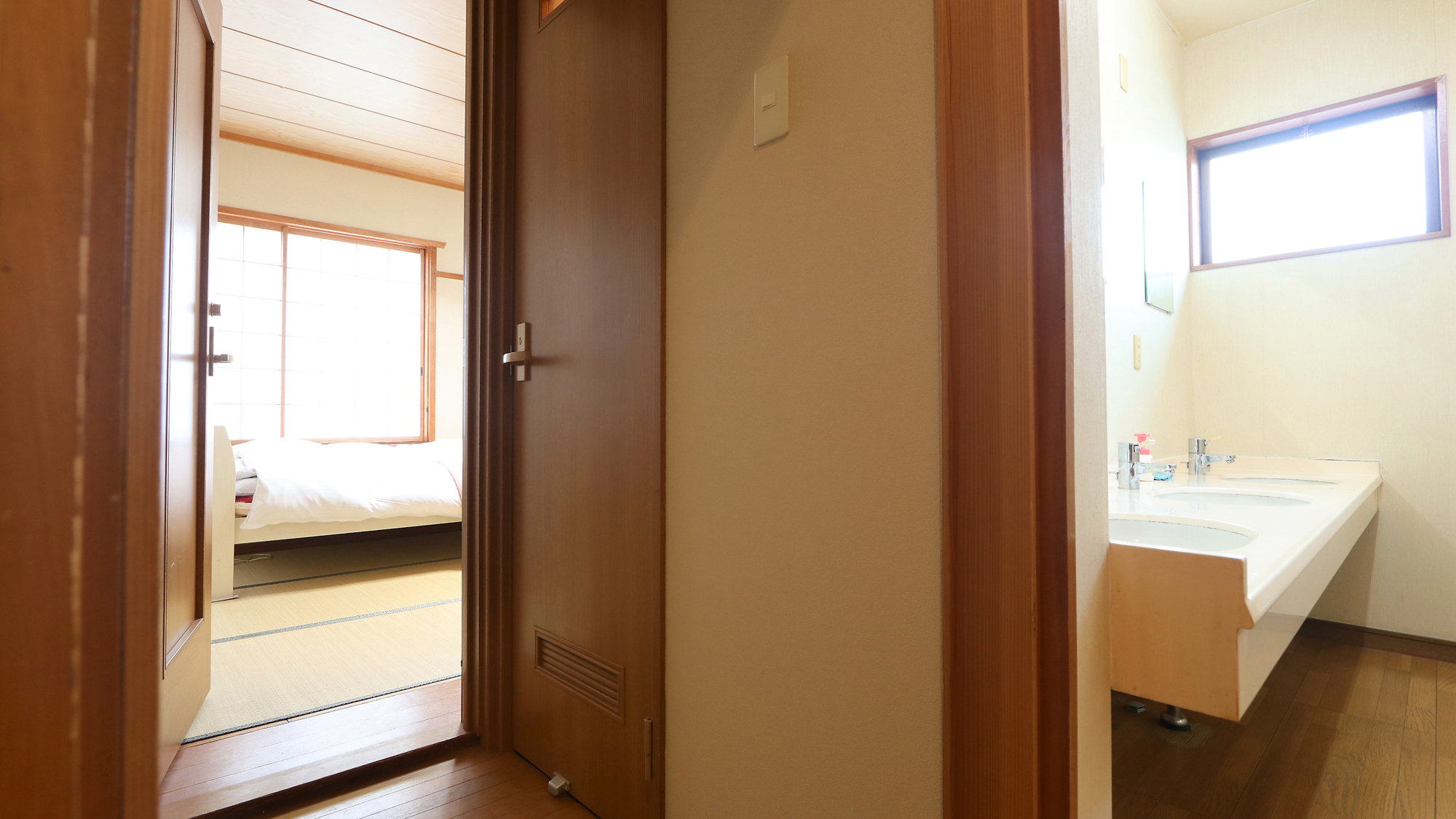 【6畳和室・1名専用】シングルベッド1台 