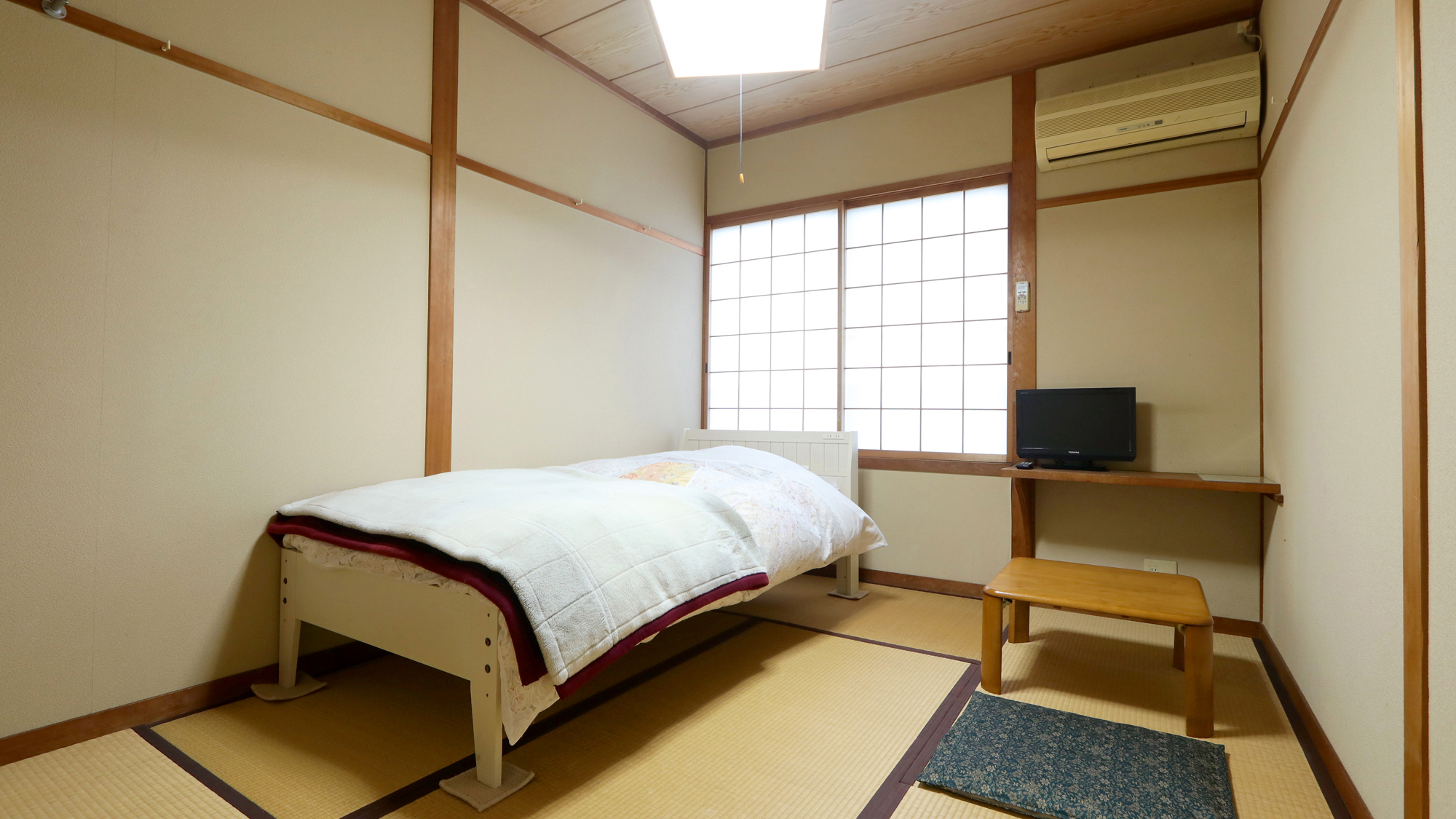 【6畳和室・1名専用】シングルベッド1台 