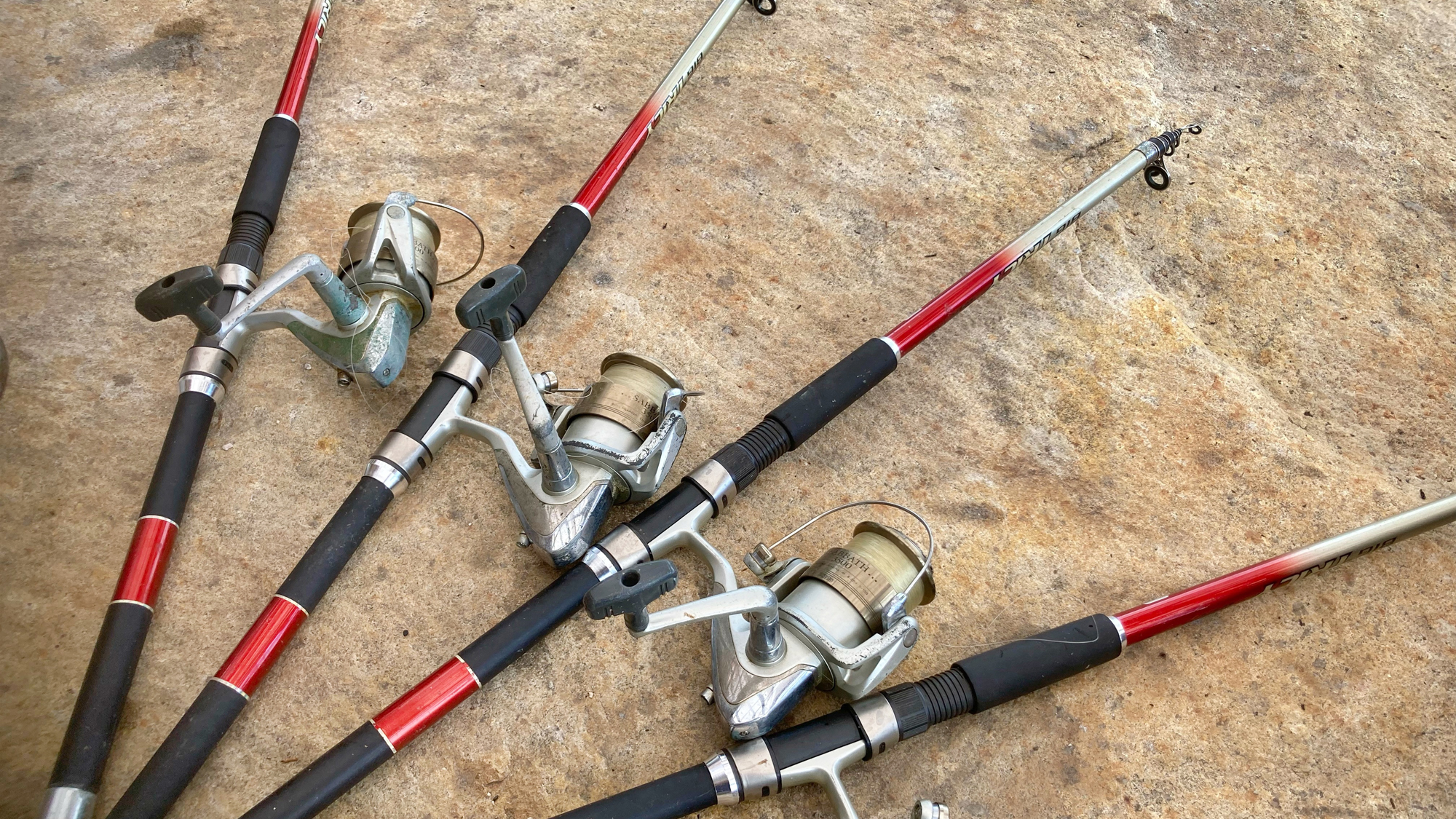 【リール付き竿】手軽に釣りを始められる竿.