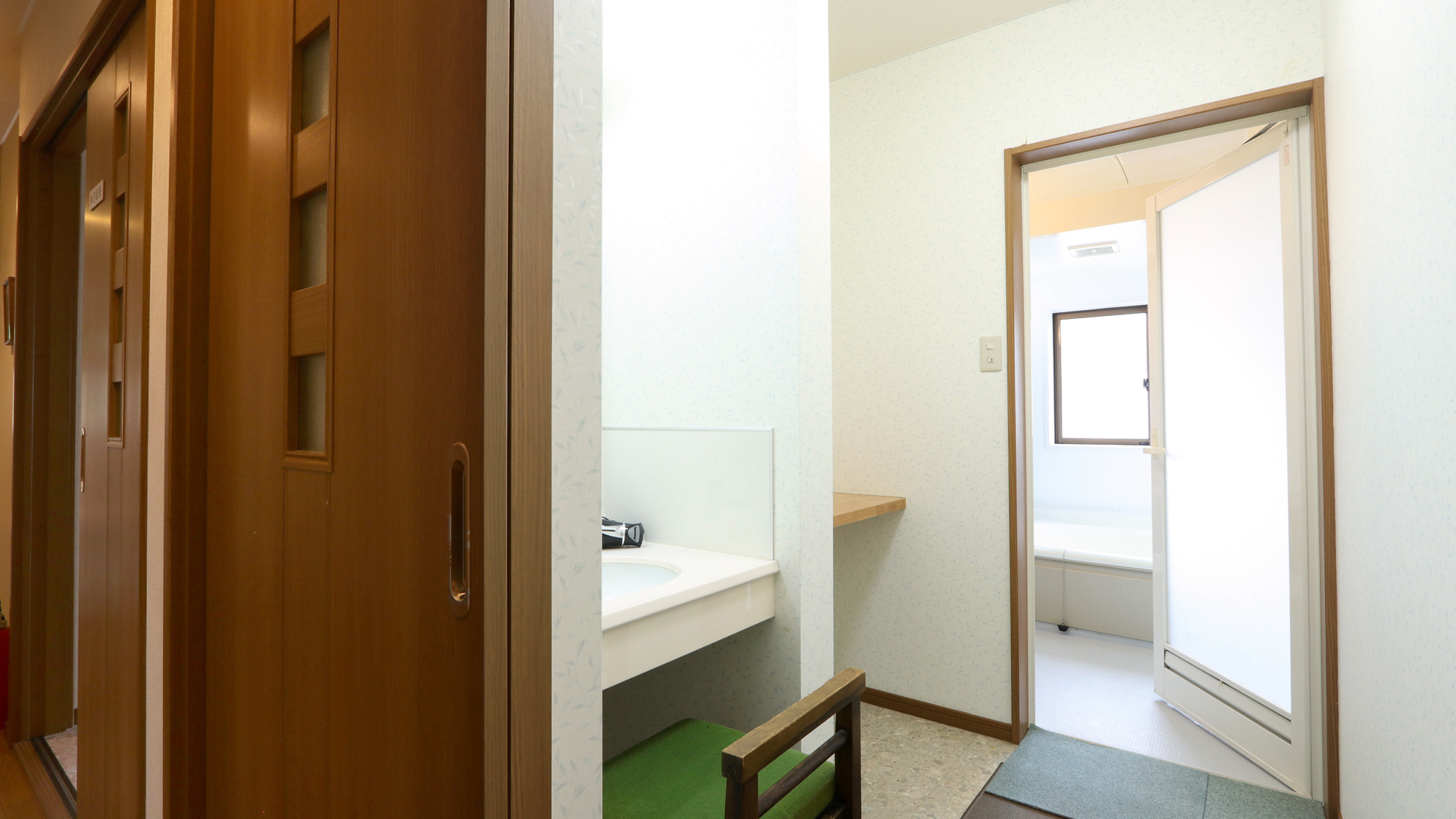 【館内】浴室 (入口)