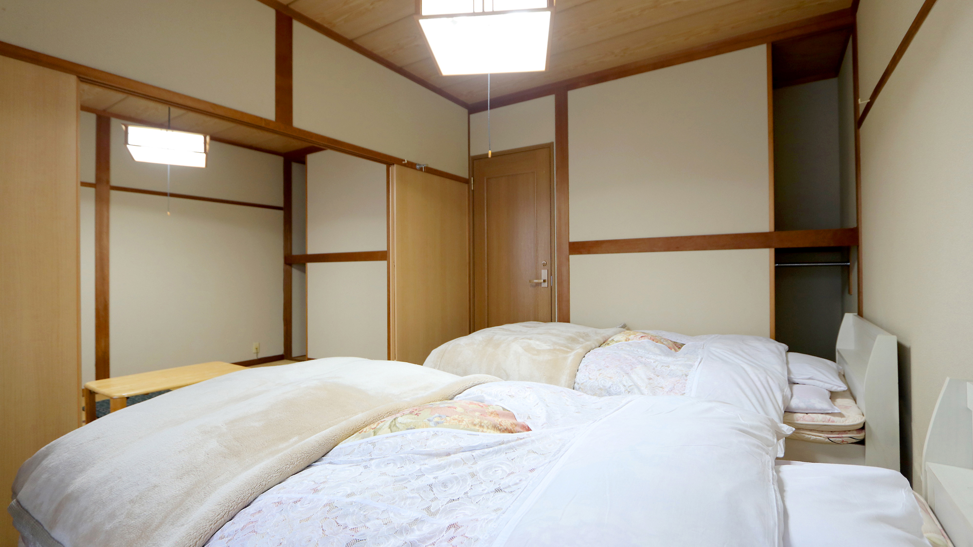 【12畳和室・1～4名】シングル&times;2台 
