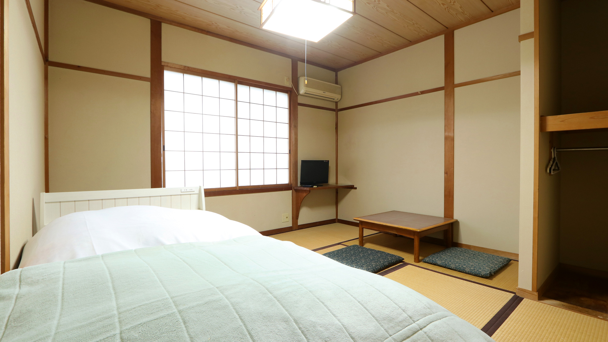 【8畳和室・1～2名】2名利用時は布団をご用意いたします 