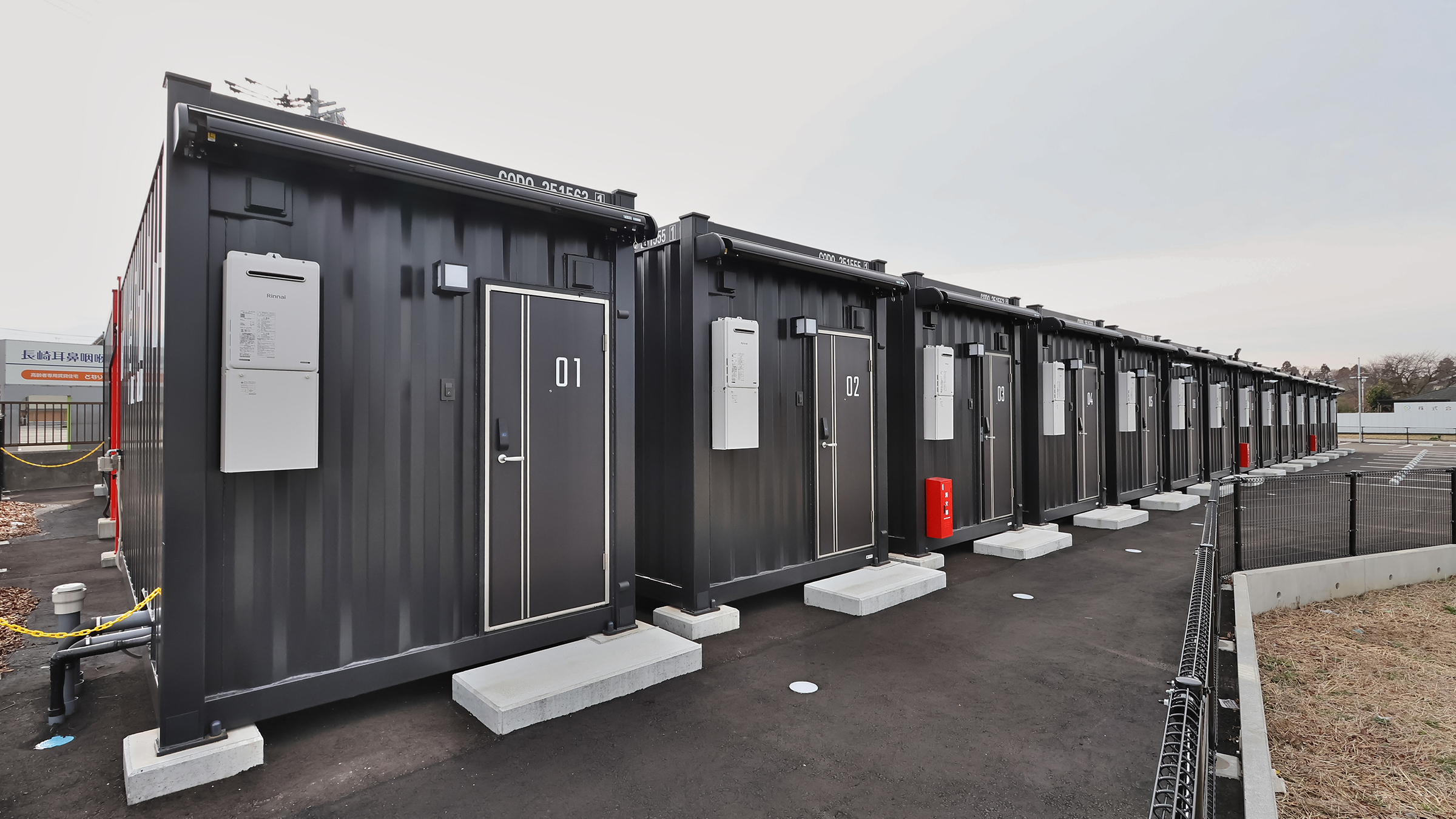 夜でも明るく安心！防犯カメラを複数設置しセキュリティ対策もバッチリ！