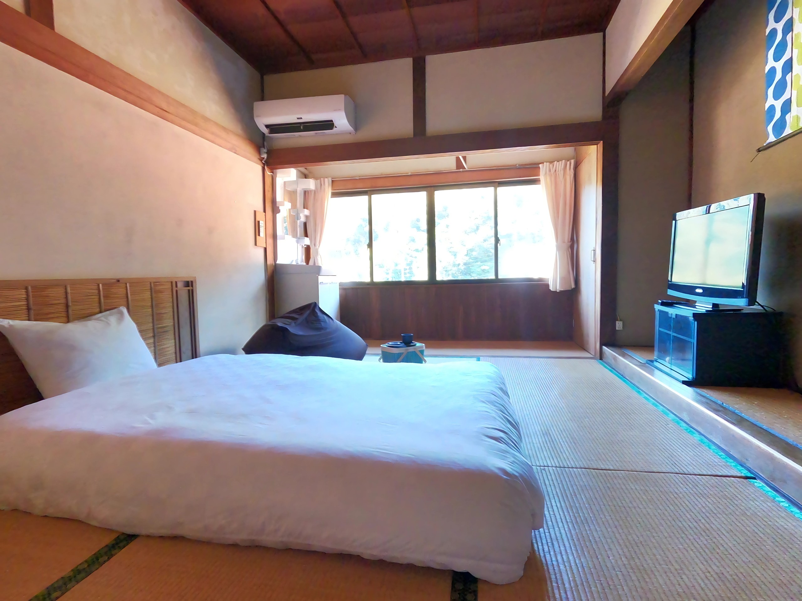 俵山まちごと旅館　京や　シングルルーム