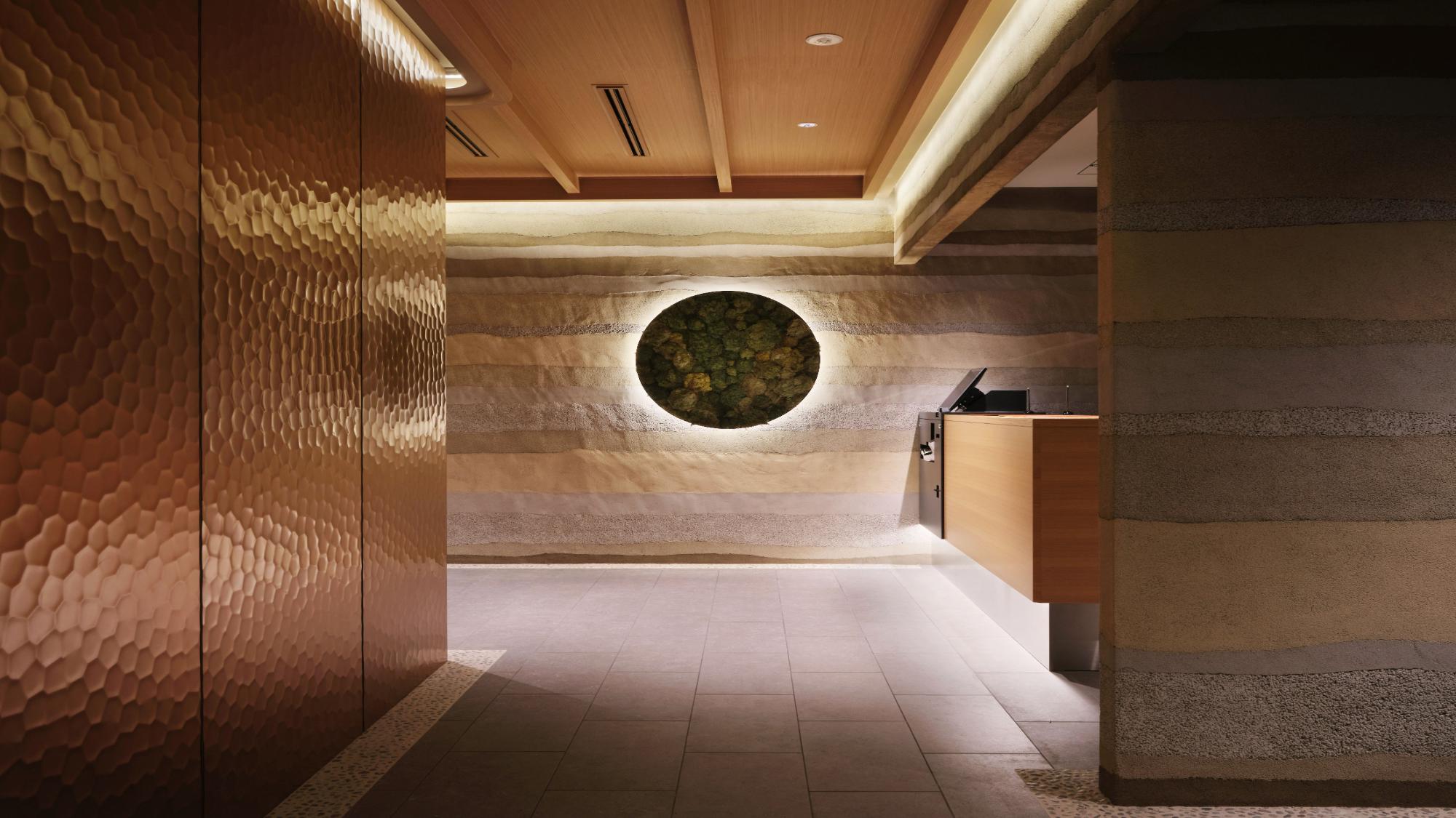 フロント・ロビー