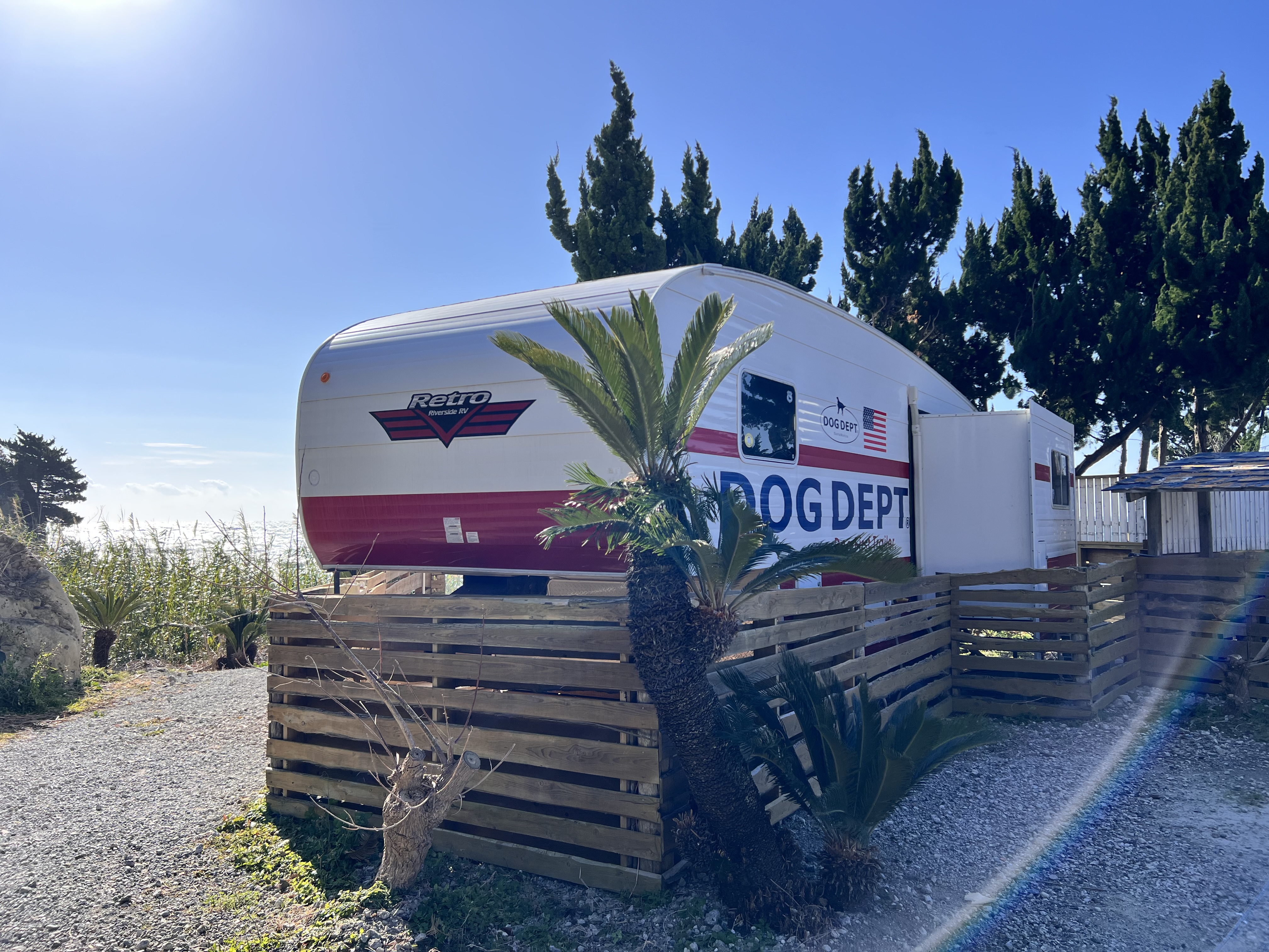 レトロ　ロング外観