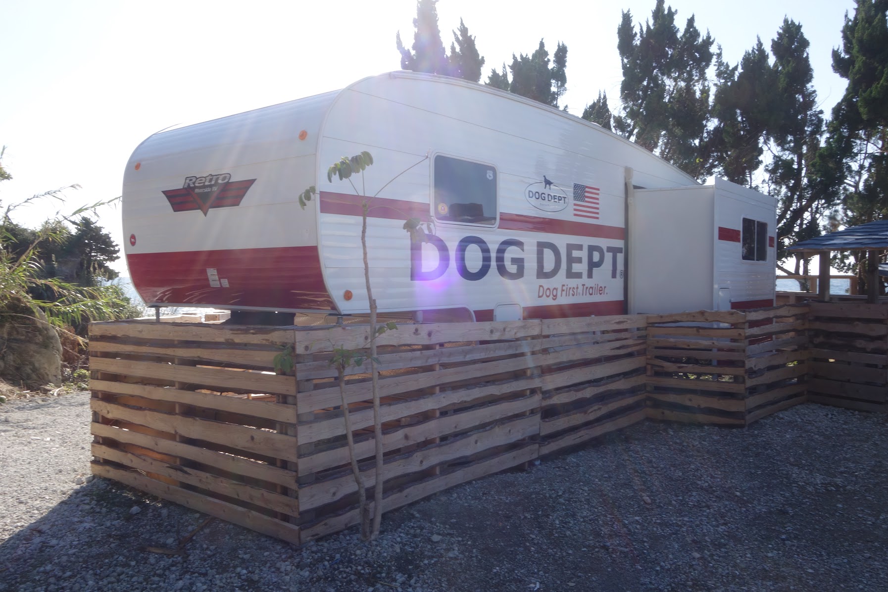 レトロ　ロング外観