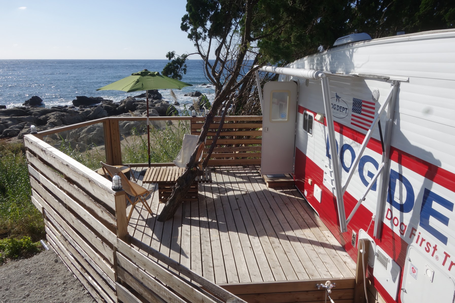 デッキスペース