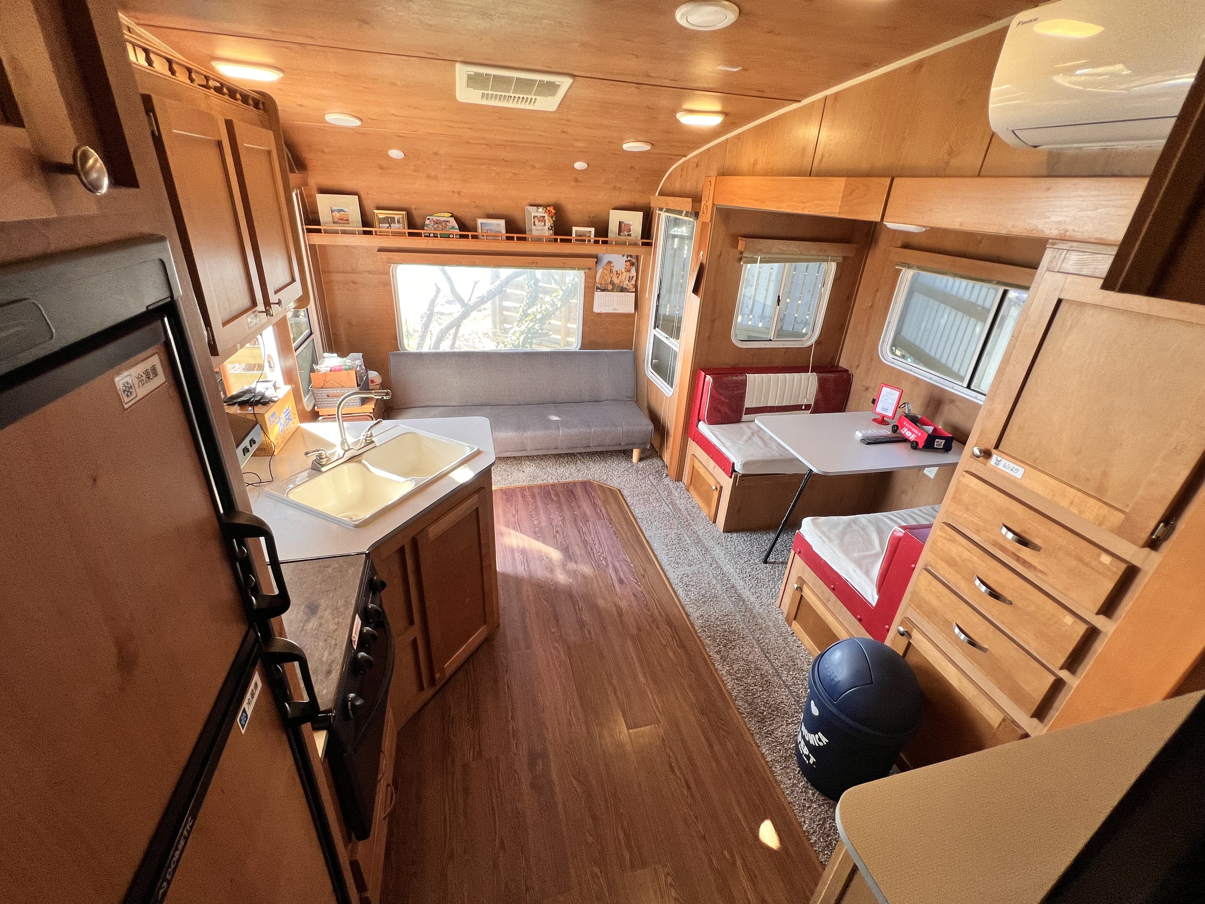 レトロ　ロング室内