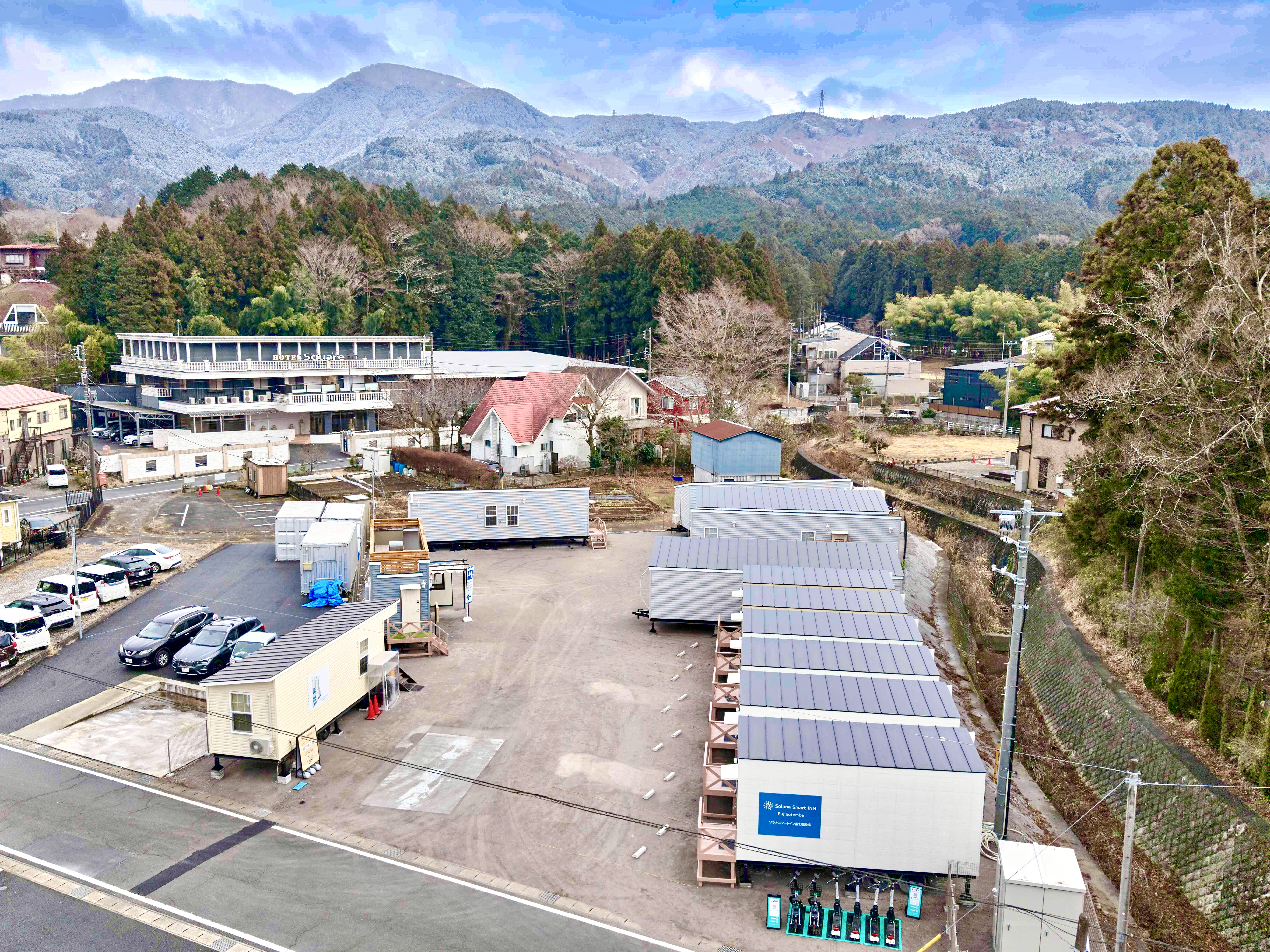 施設外観・周辺