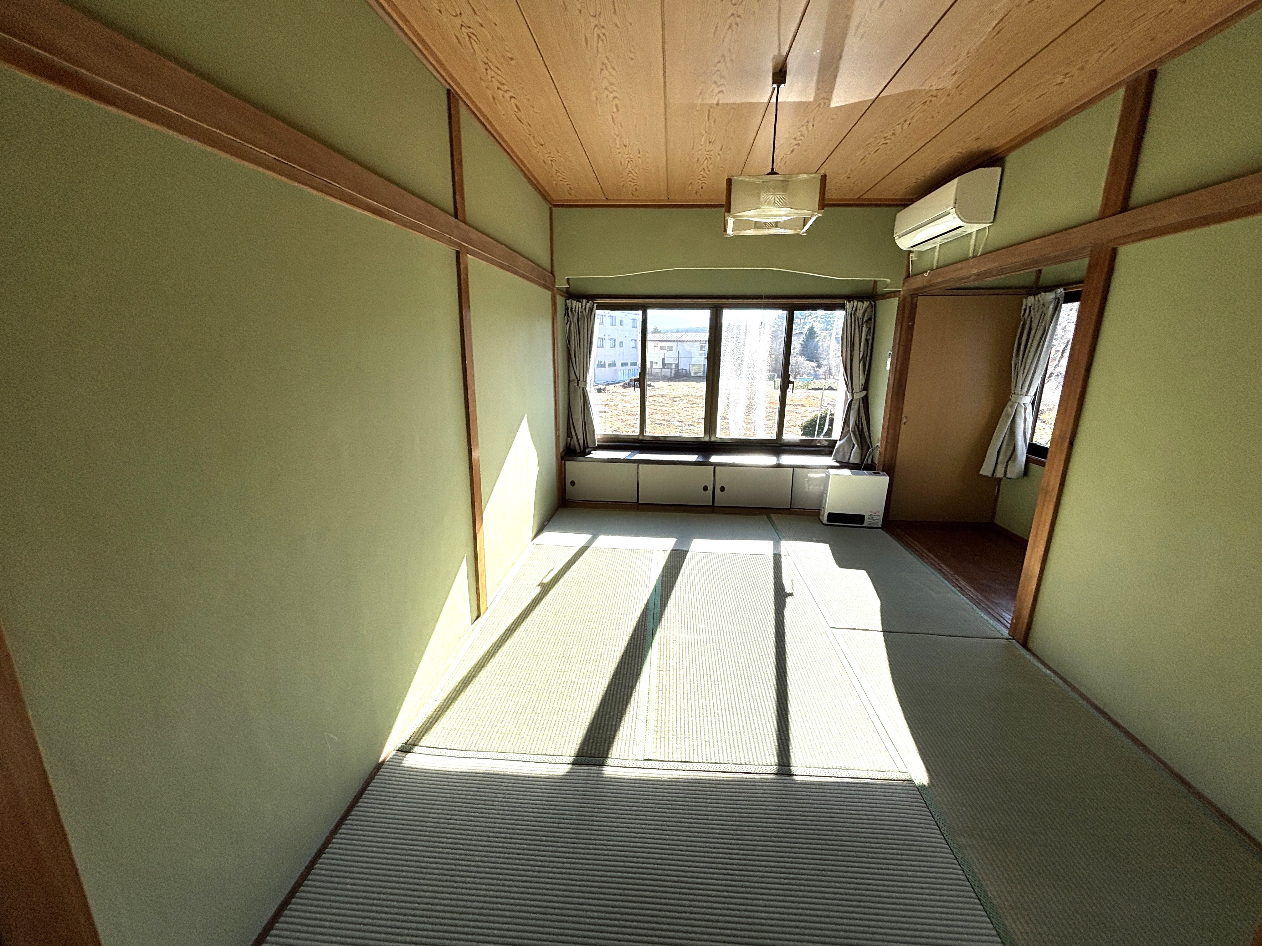 別館２階４人部屋