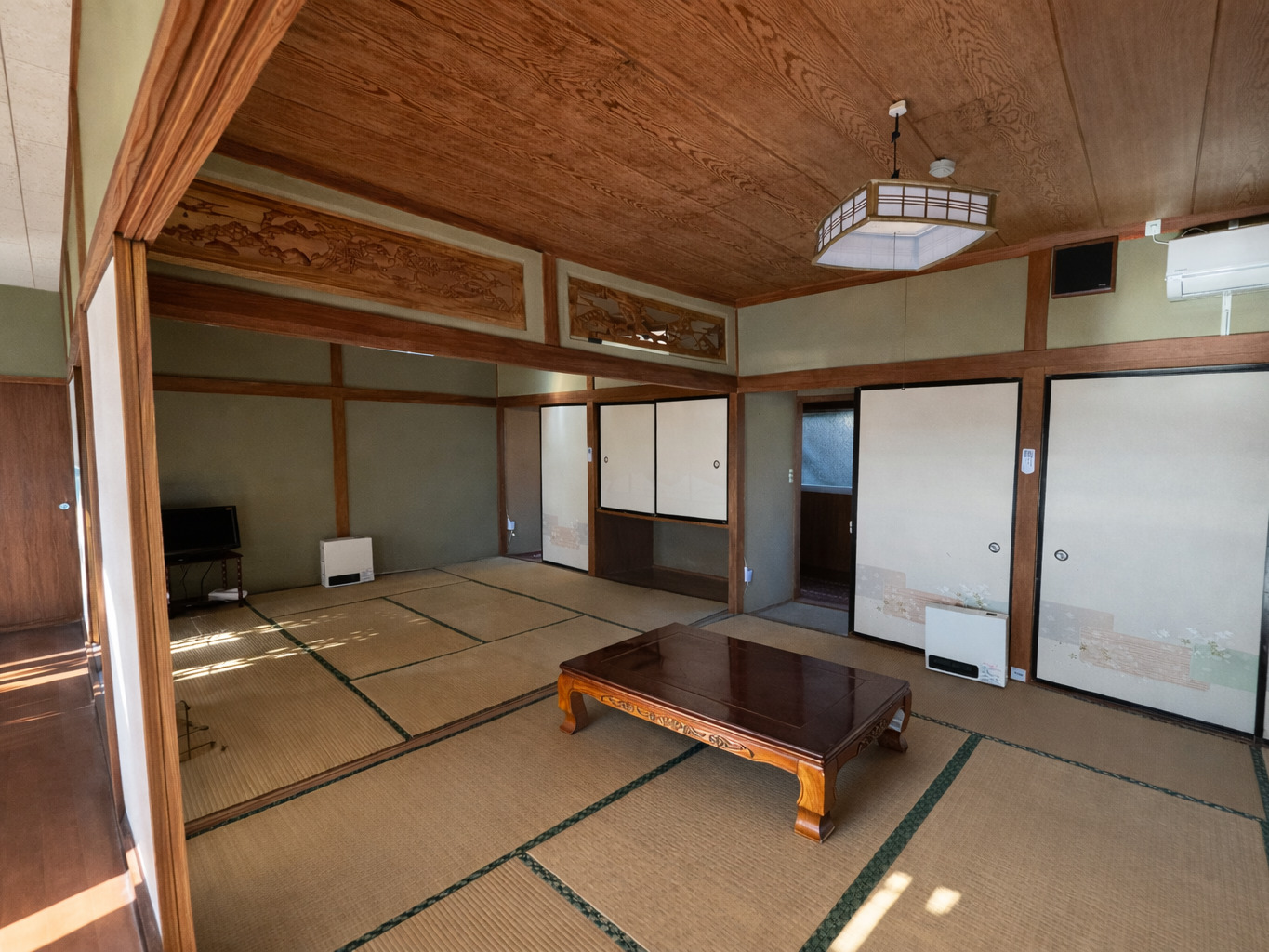 本館１階大部屋