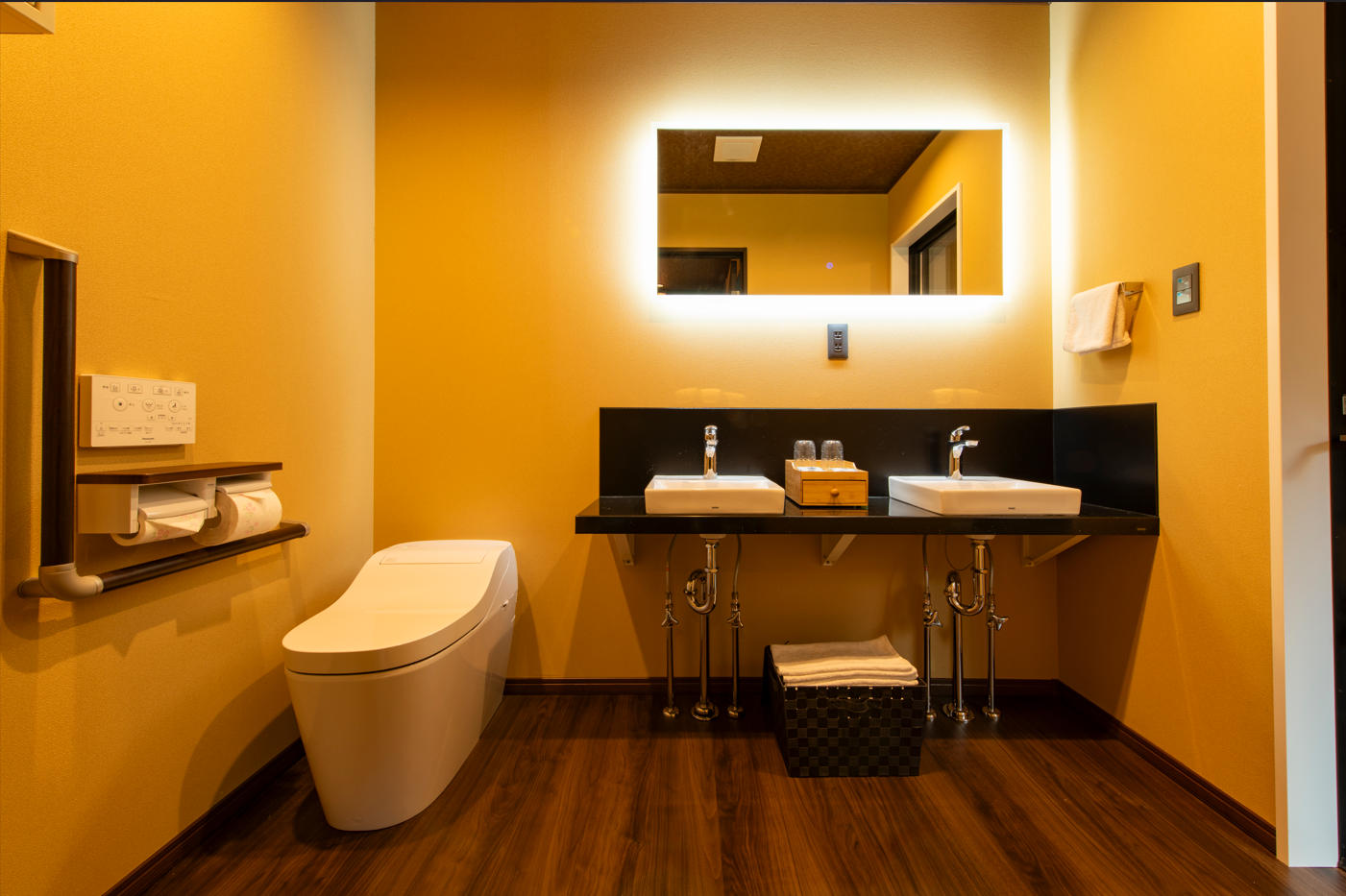 トイレと洗面台