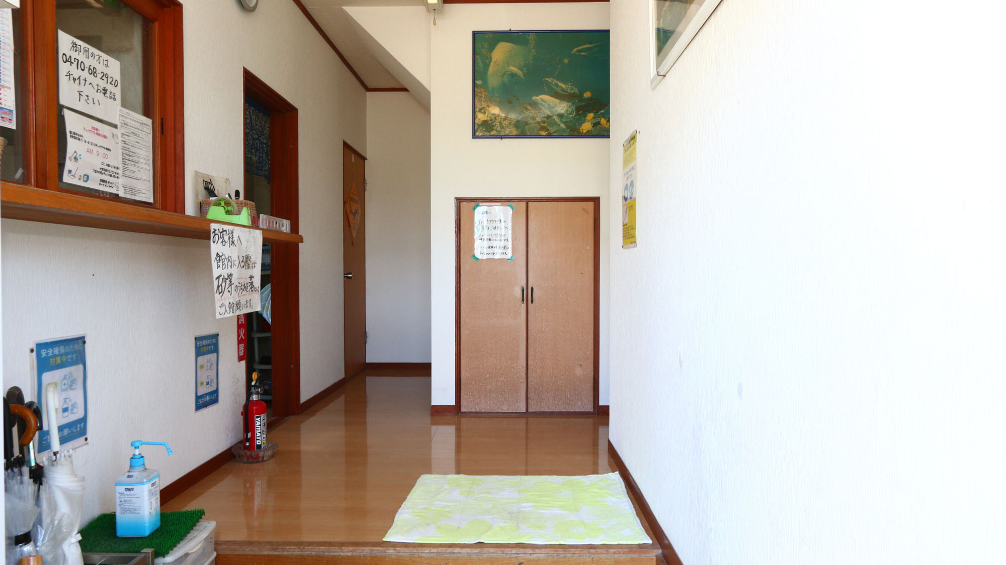 【別館玄関】質素ながら心地よい、昔ながらの玄関が旅の入口*