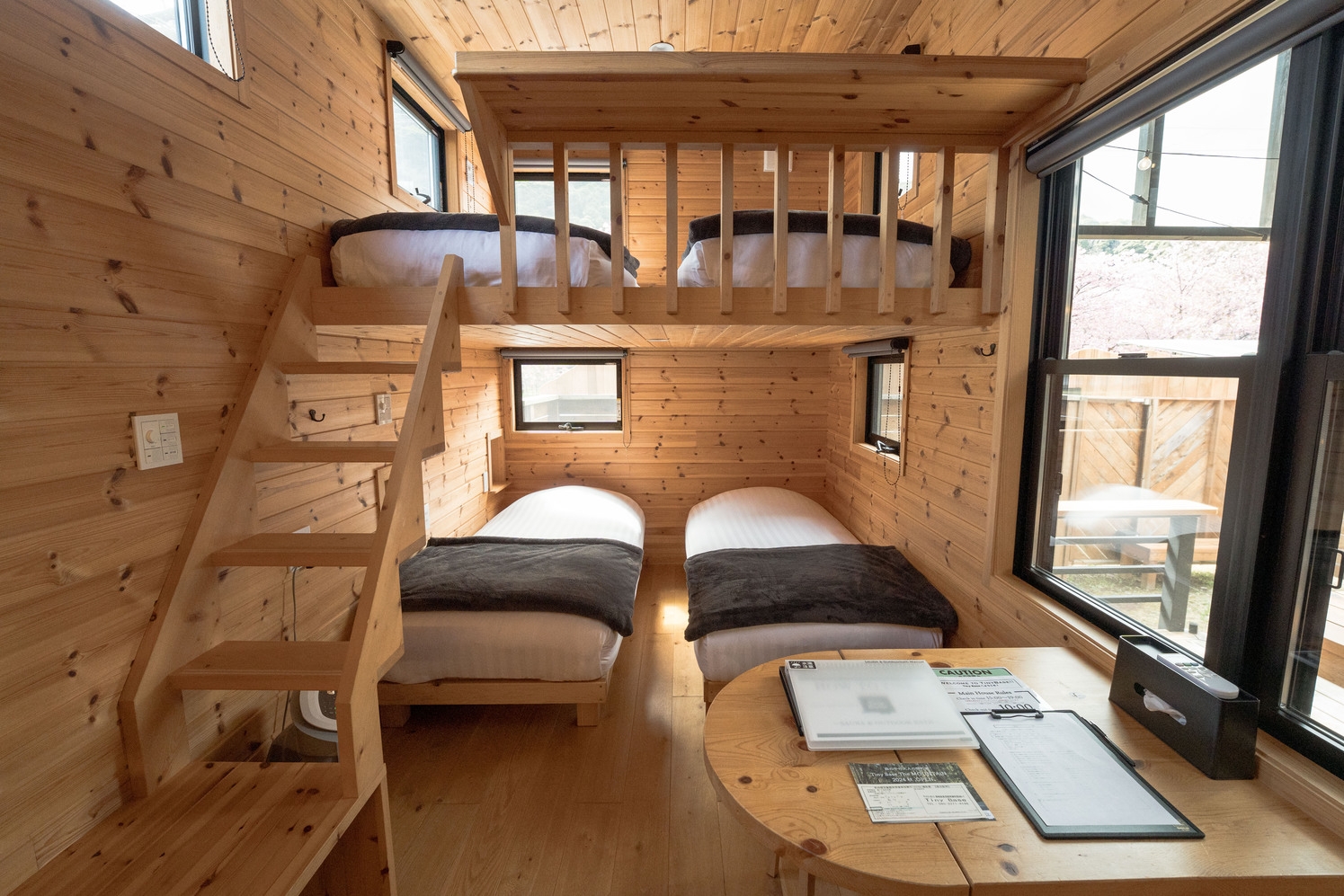 【サウナイキタイ】プライベートサウナで気のあう仲間と気兼ねなく大満喫！（水着着用）