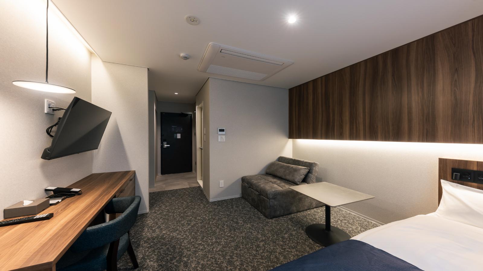 セミダブル（ソファベッド付）