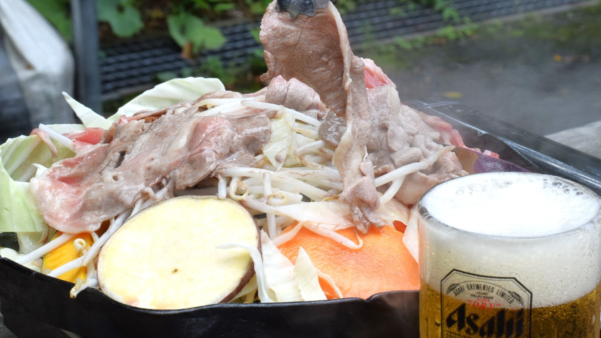 お庭でジンギスカン♪ラム肉180グラムと館内利用券1人500円付！1泊2食プラン