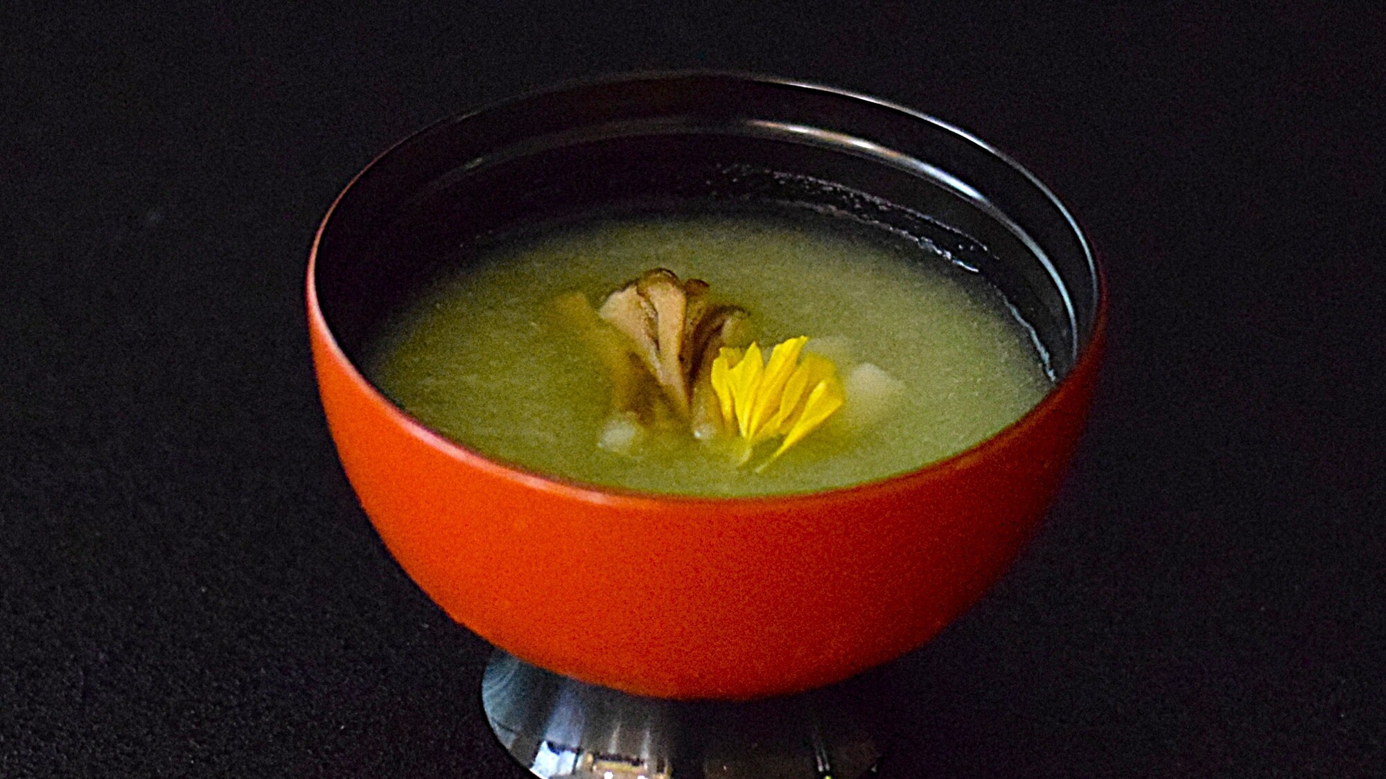 2025年秋会席　椀物冬瓜すり流し