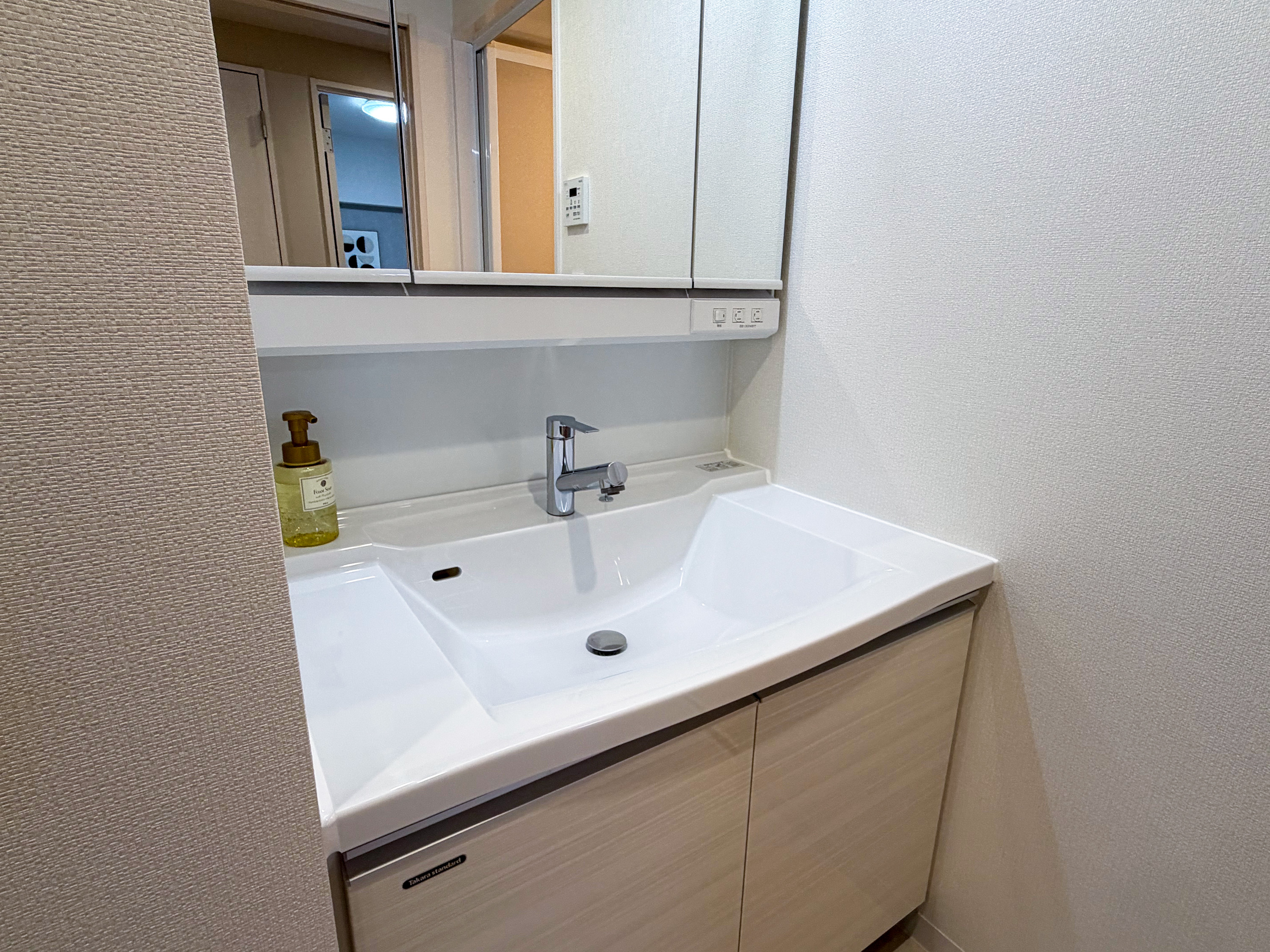 802・902・1002・1102・1202号室（同タイプ）  