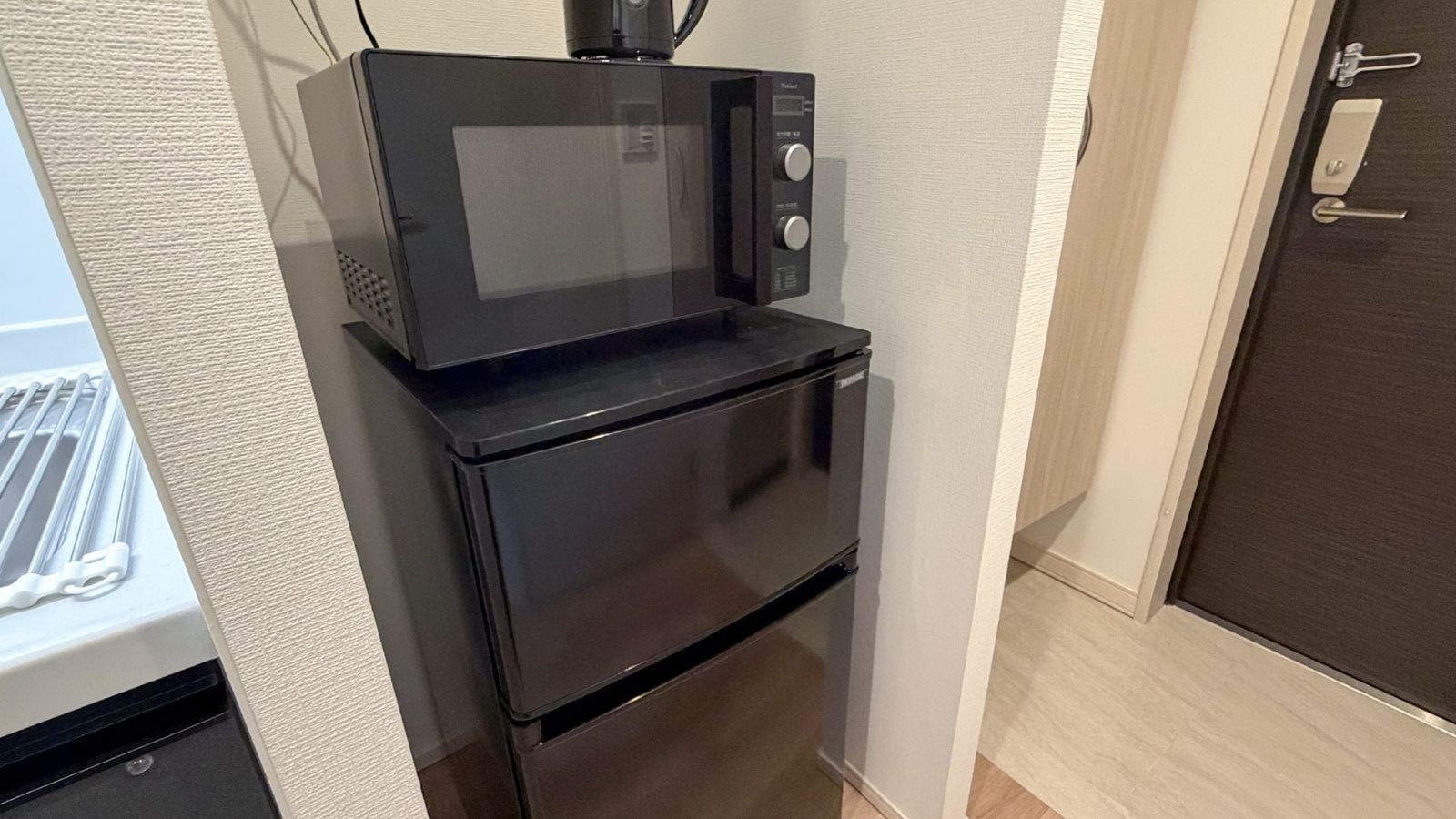 【203〜703号室】冷蔵庫・電子レンジ完備