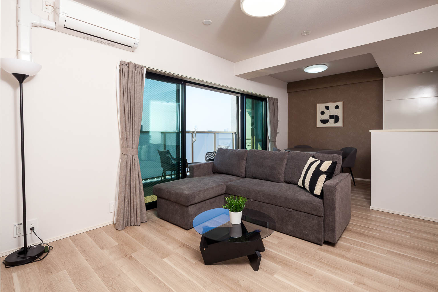 802・902・1002・1102・1202号室（同タイプ）  