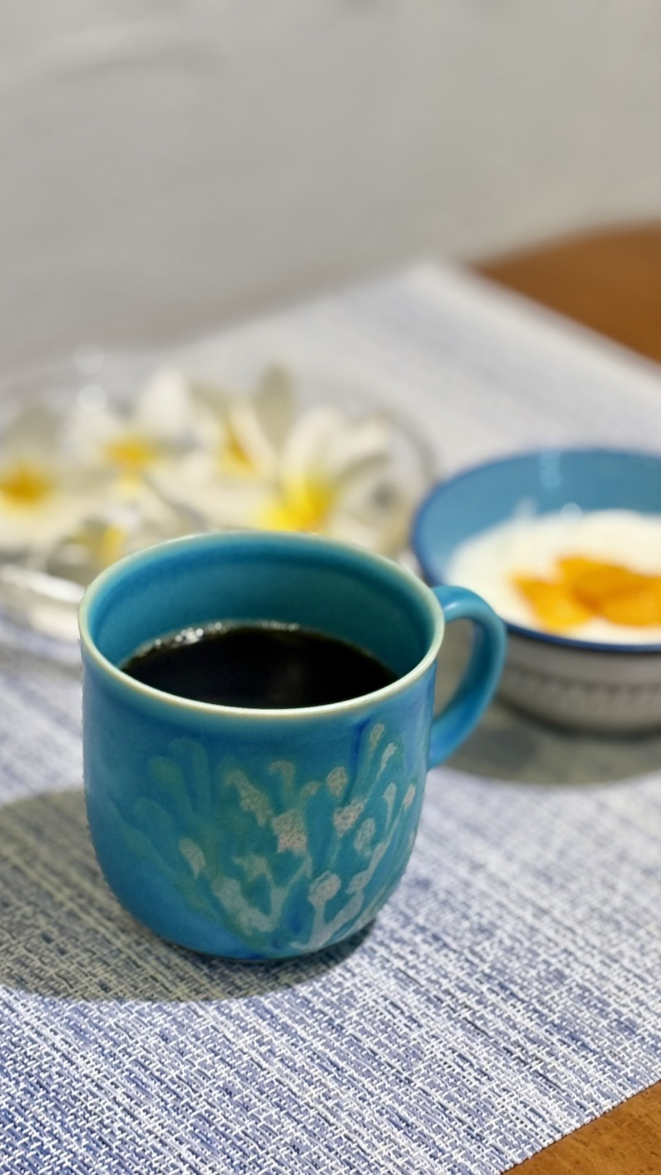 やちむんで飲むコーヒー