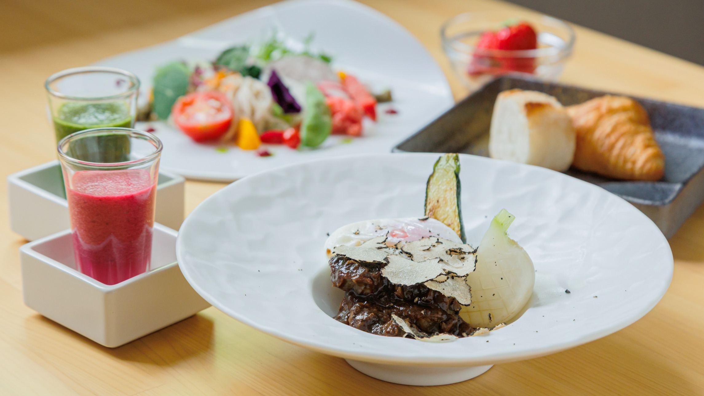 【直前予約限定】【朝食付き】直前の限定価格プラン！　春日大社の森を望むレストランでご朝食を♪♪