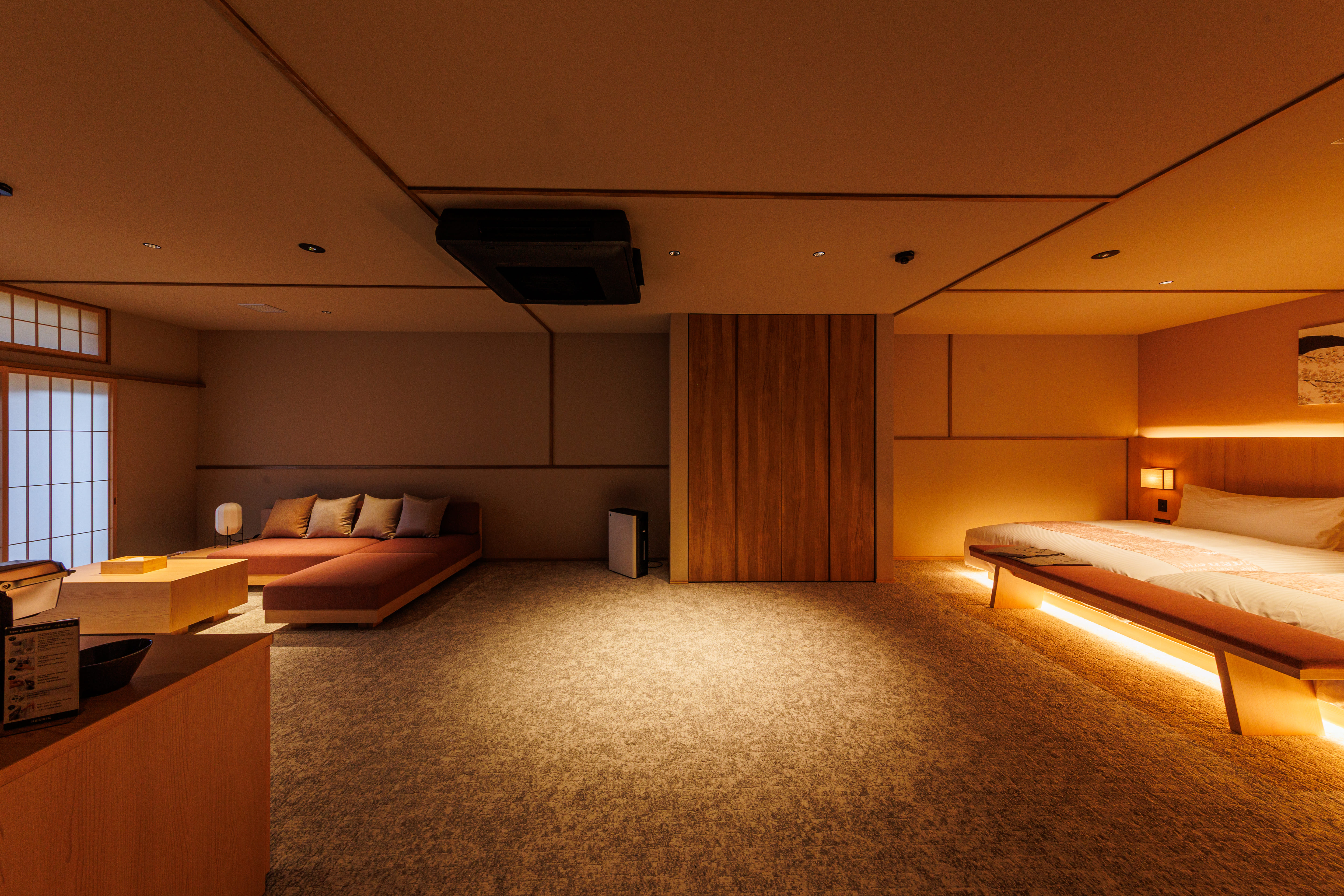 ジュニアスイート　　　　　　　日本の中庭ビュー③