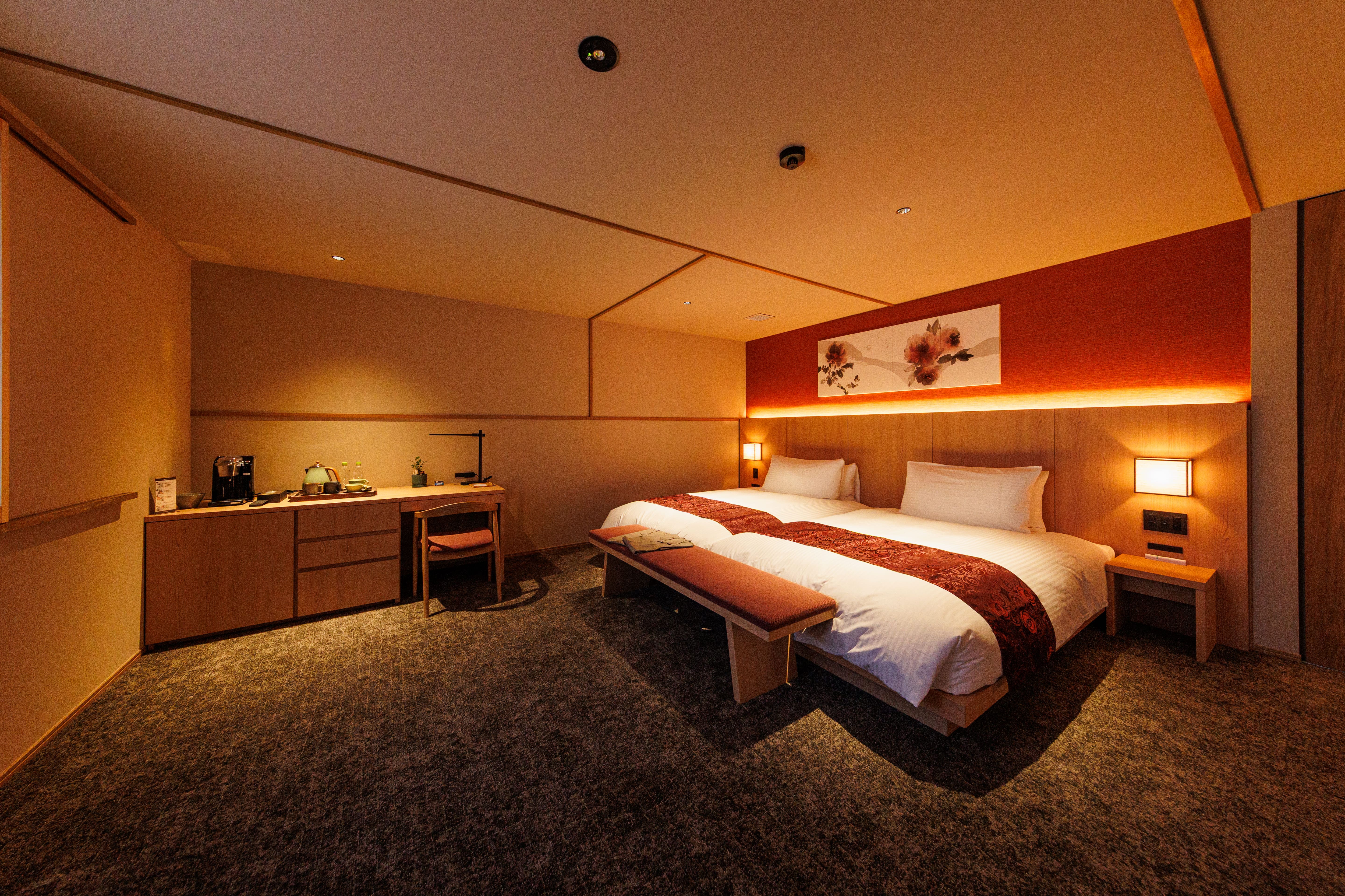 ジュニアスイート　　　　　　　春日の森フロントビュー①